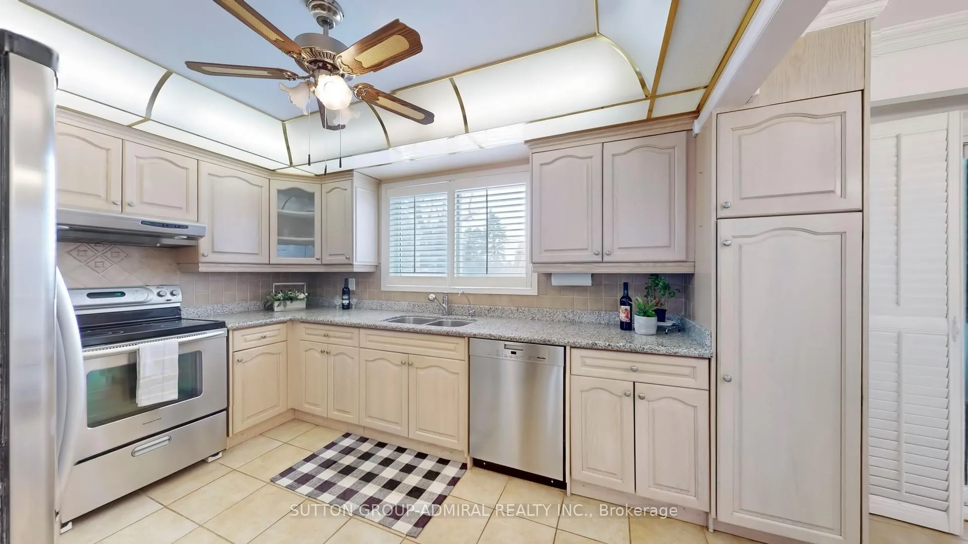 Photo 13 of 54 Brandy Crescent, Vaughan, East Woodbridge — HOMEH