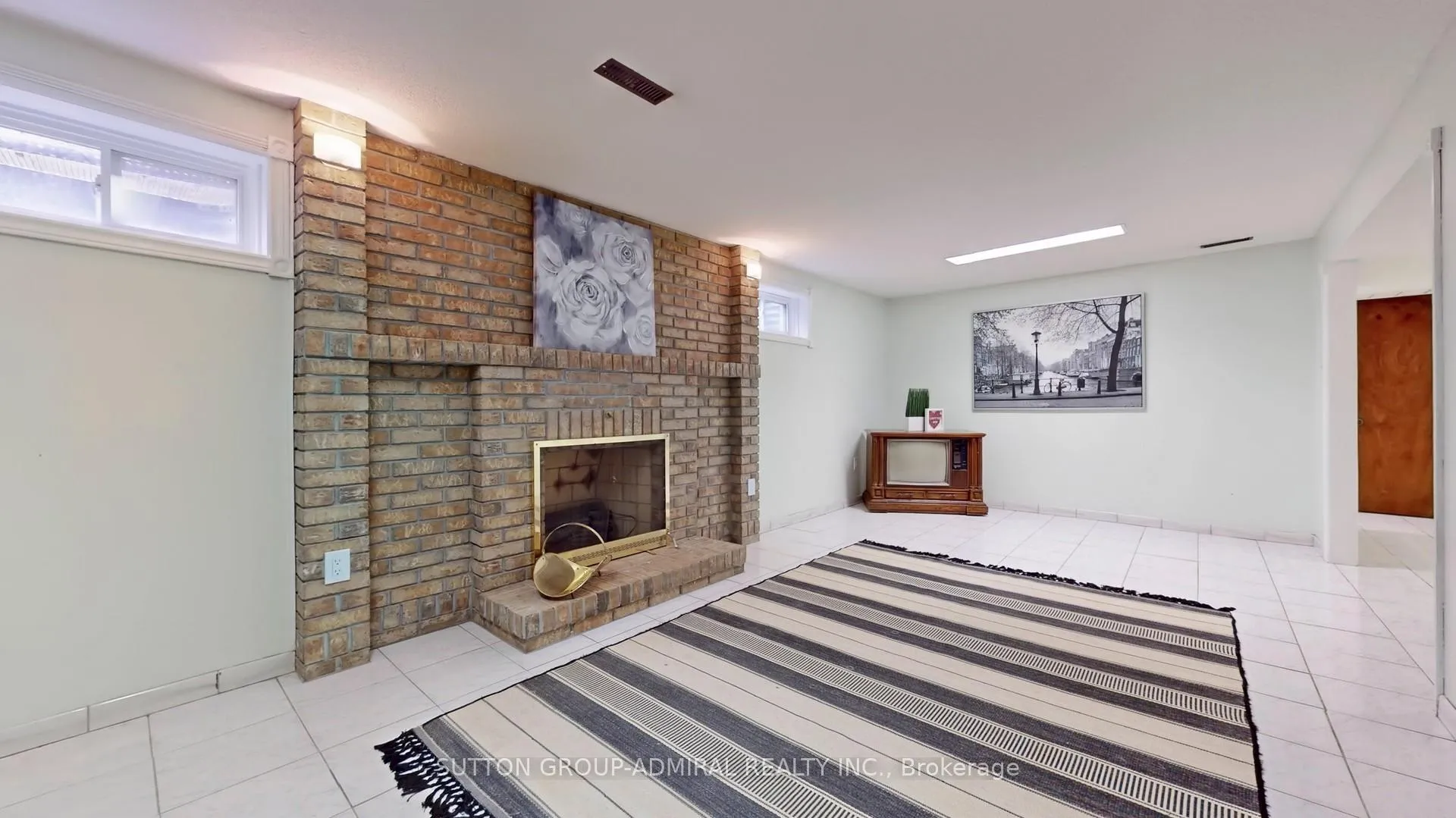 Photo 35 of 54 Brandy Crescent, Vaughan, East Woodbridge — HOMEH