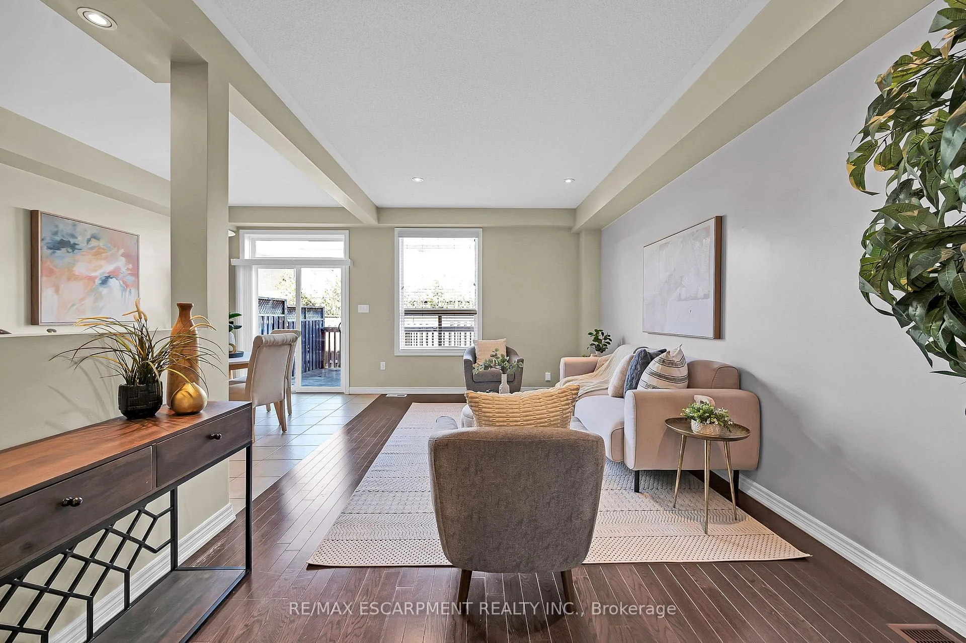 Photo 25 of 12 Marina Point Crescent, Hamilton, Stoney Creek — HOMEH
