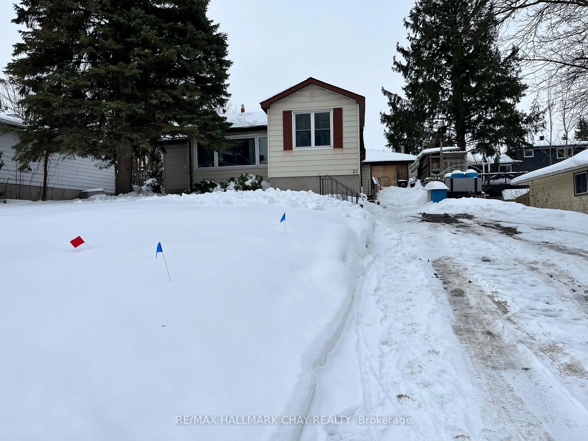 Photo 3 of 33 Baldwin Lane, Barrie, Allandale Heights — HOMEH