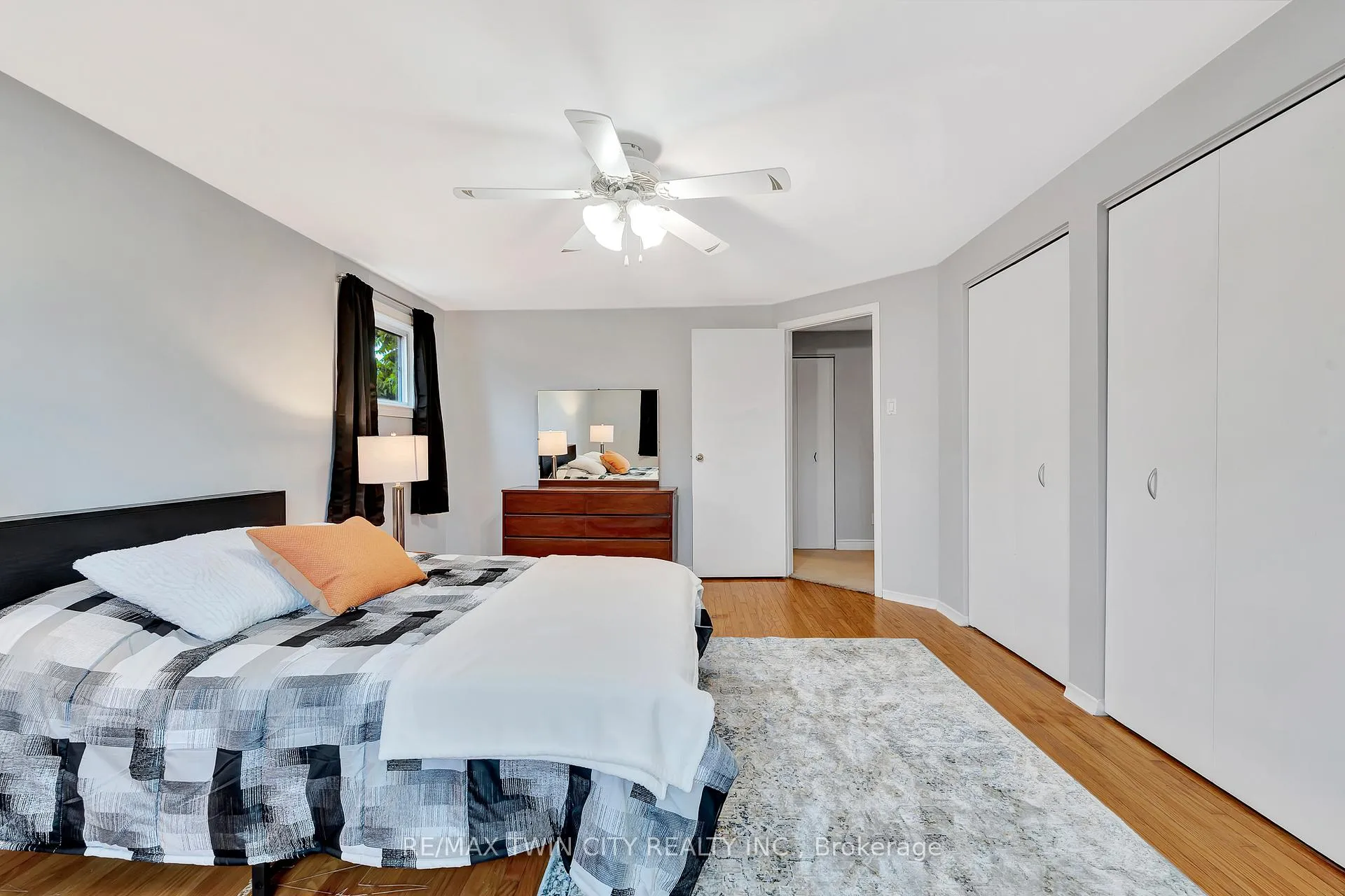 Photo 26 of 12 Forestwood Drive, Kitchener — HOMEH