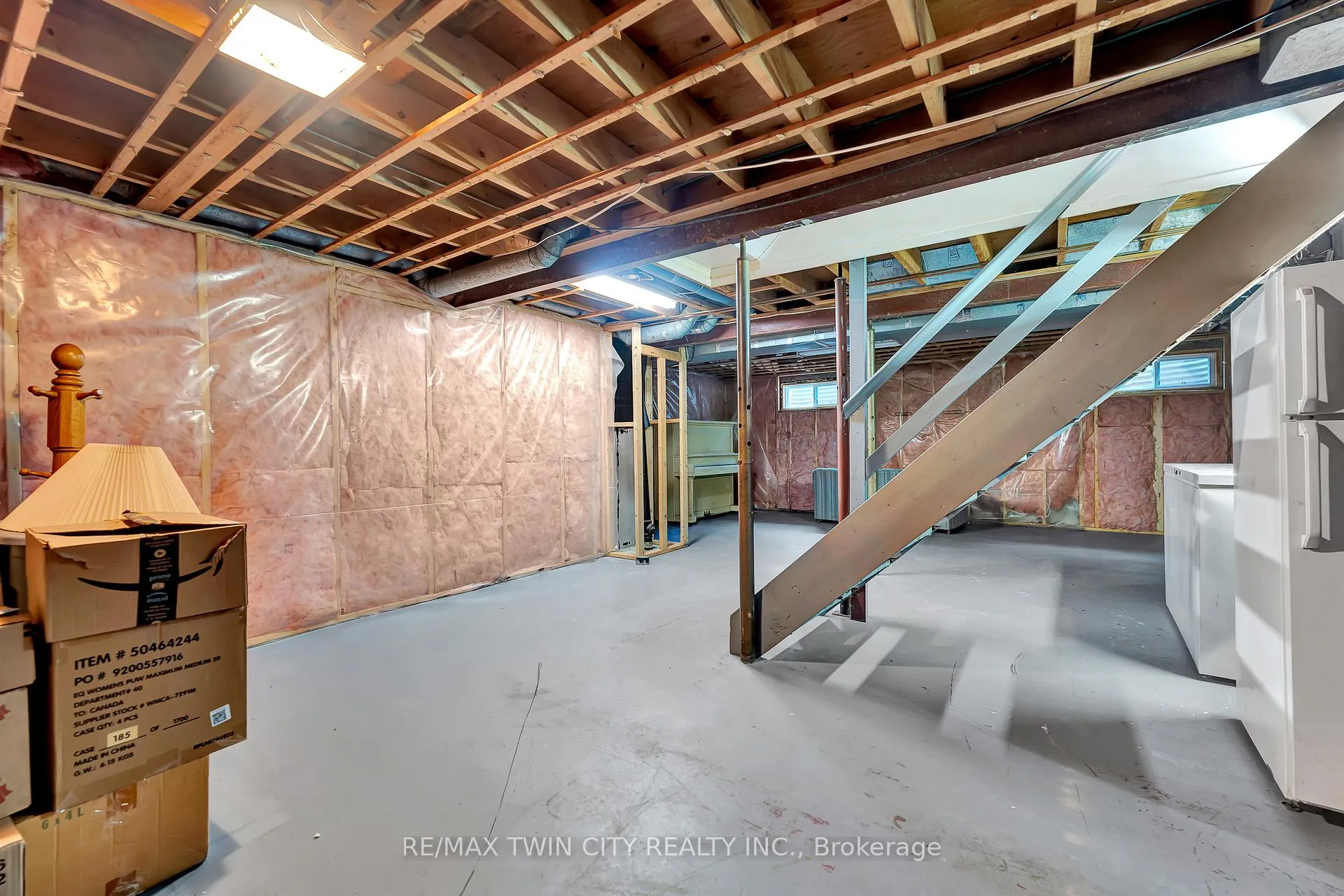 Photo 35 of 12 Forestwood Drive, Kitchener — HOMEH