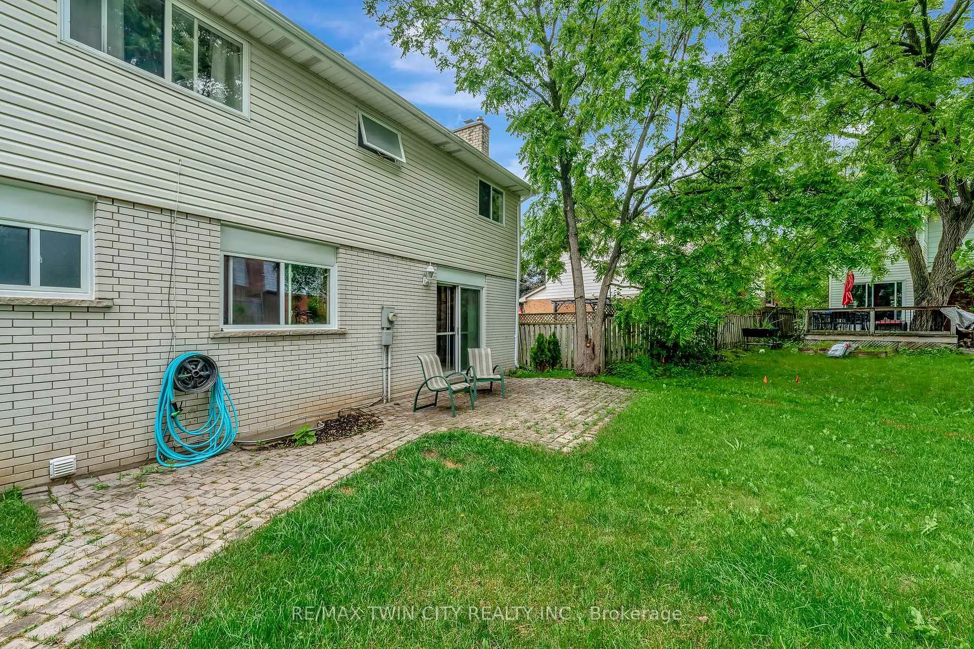 Photo 38 of 12 Forestwood Drive, Kitchener — HOMEH