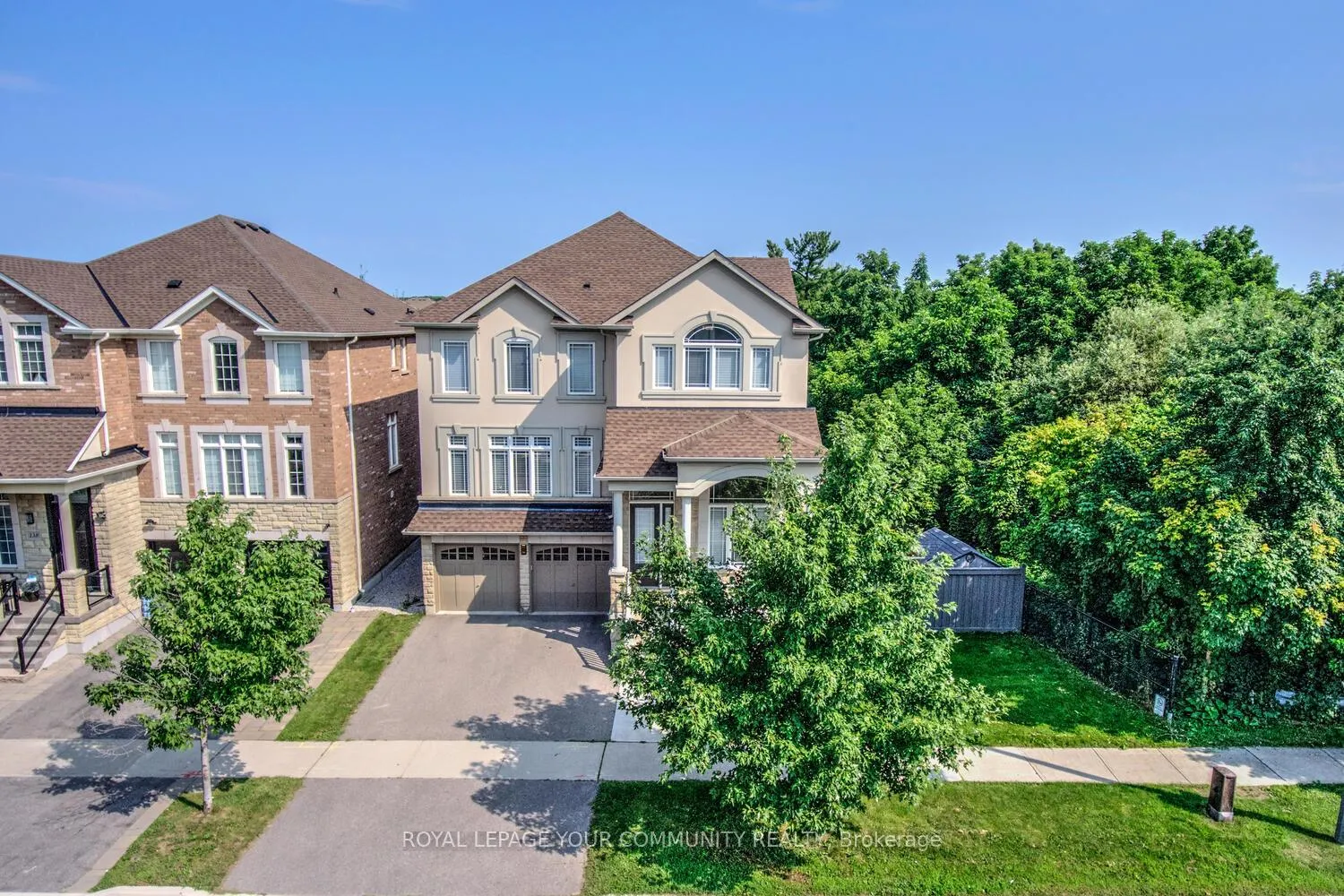 Photo 1 of 136 Lebovic Campus Drive, Vaughan, Patterson — HOMEH
