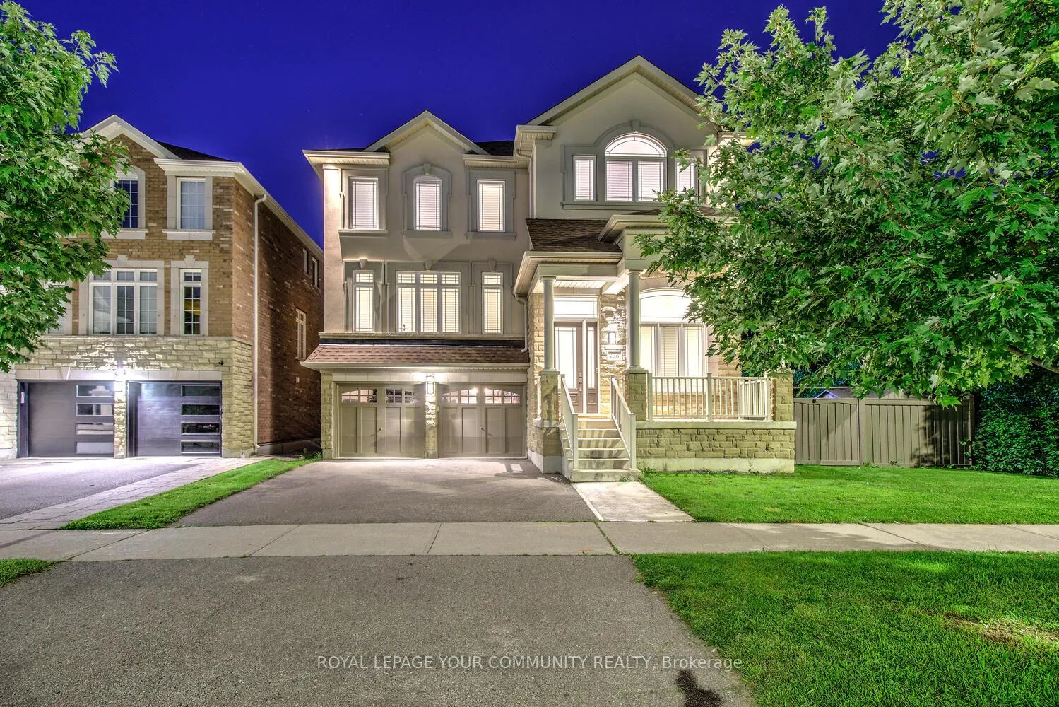 Photo 3 of 136 Lebovic Campus Drive, Vaughan, Patterson — HOMEH