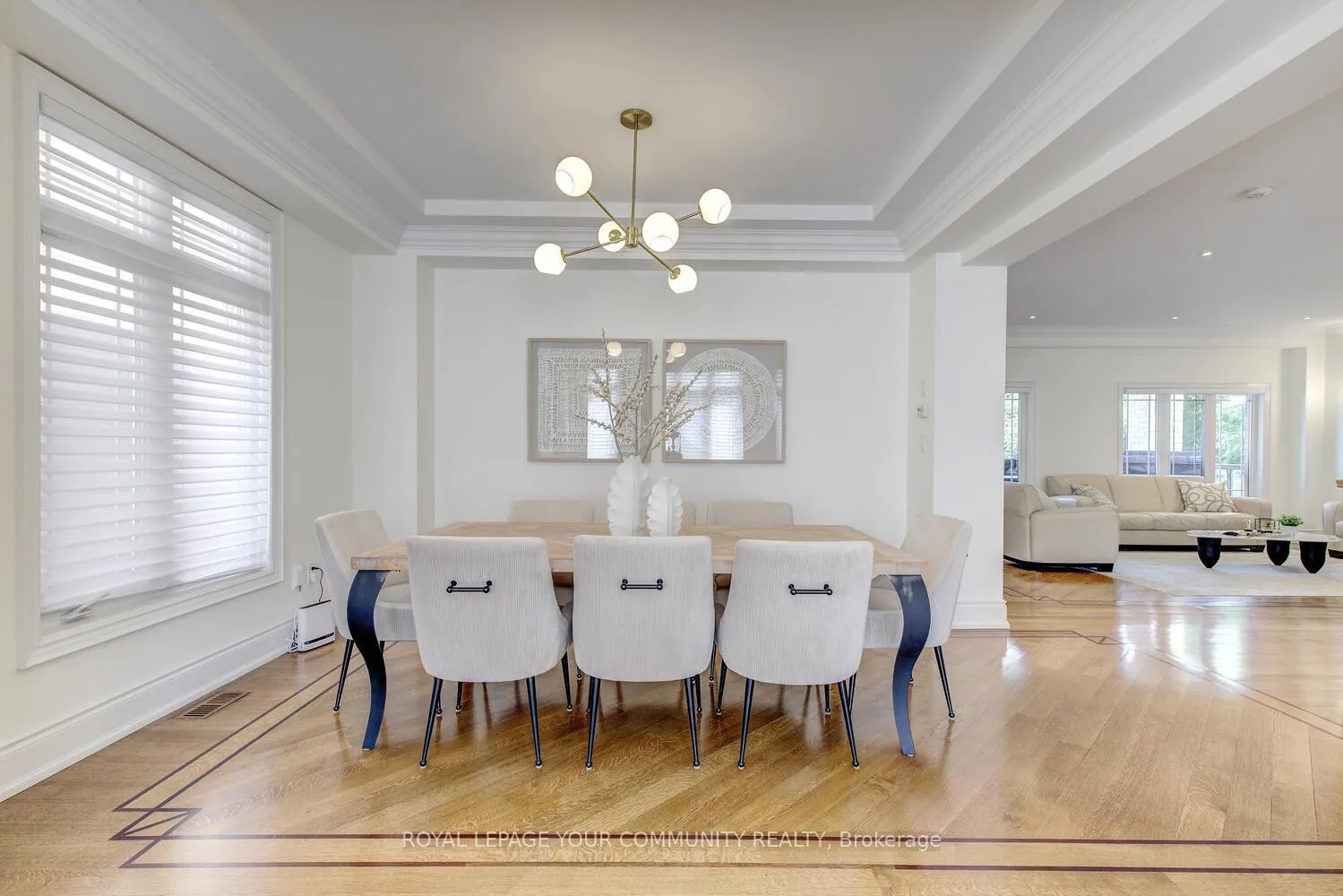 Photo 5 of 136 Lebovic Campus Drive, Vaughan, Patterson — HOMEH