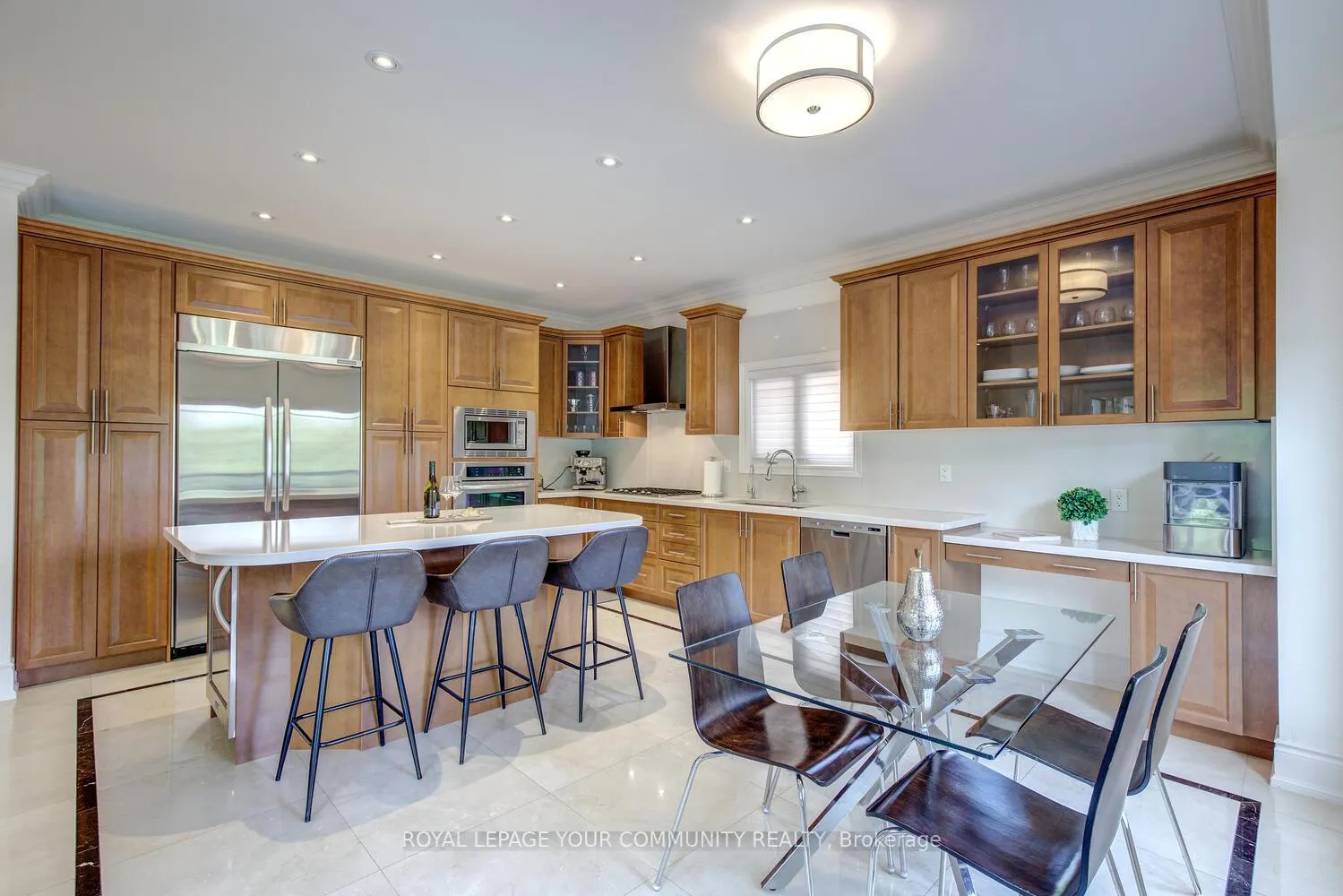 Photo 14 of 136 Lebovic Campus Drive, Vaughan, Patterson — HOMEH
