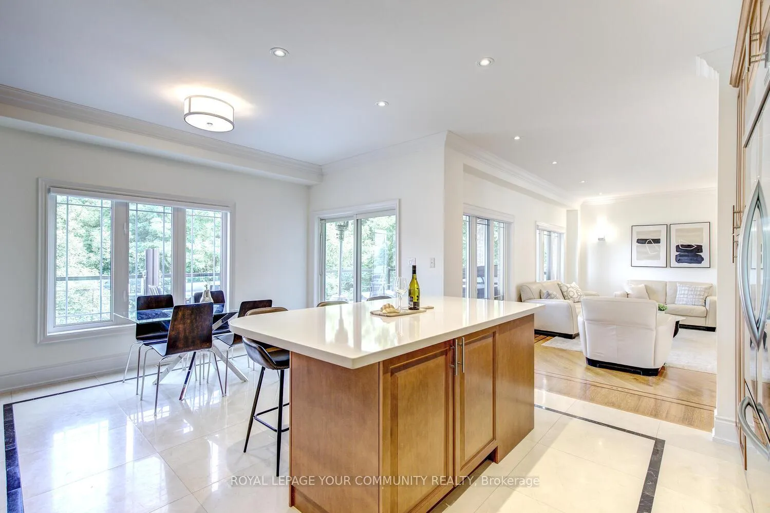 Photo 17 of 136 Lebovic Campus Drive, Vaughan, Patterson — HOMEH