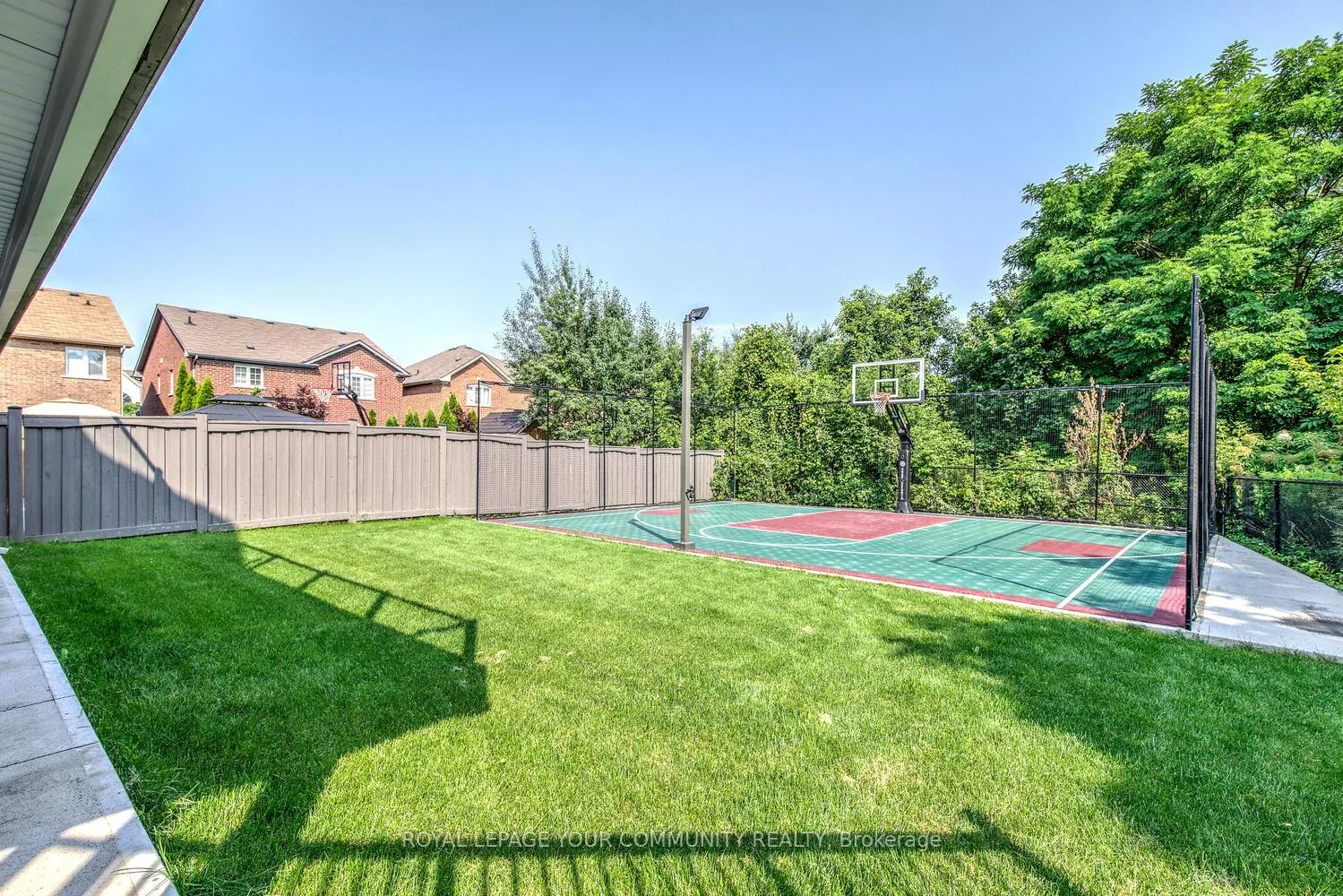 Photo 33 of 136 Lebovic Campus Drive, Vaughan, Patterson — HOMEH