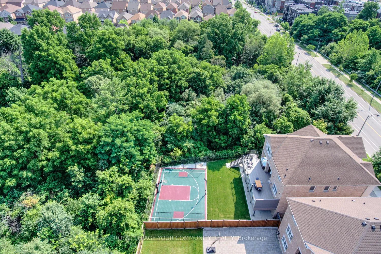 Photo 36 of 136 Lebovic Campus Drive, Vaughan, Patterson — HOMEH