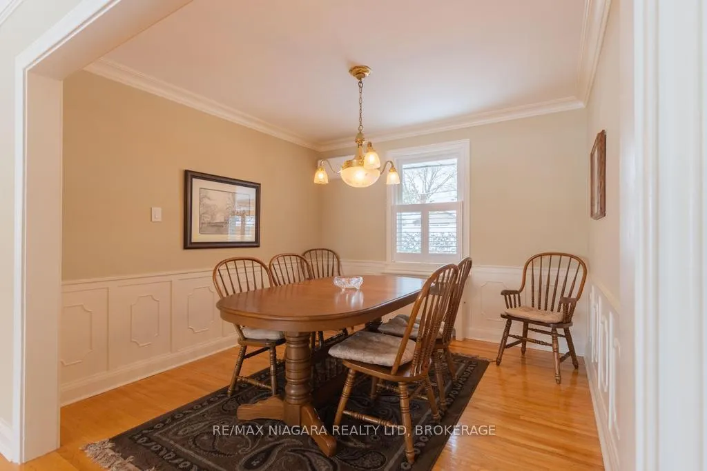 Photo 9 of 47 Thorndale Avenue, St. Catharines, Haig — HOMEH