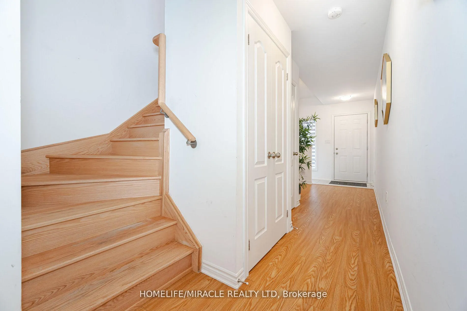 Photo 8 of 30 Waterville Way, Caledon, Rural Caledon — HOMEH