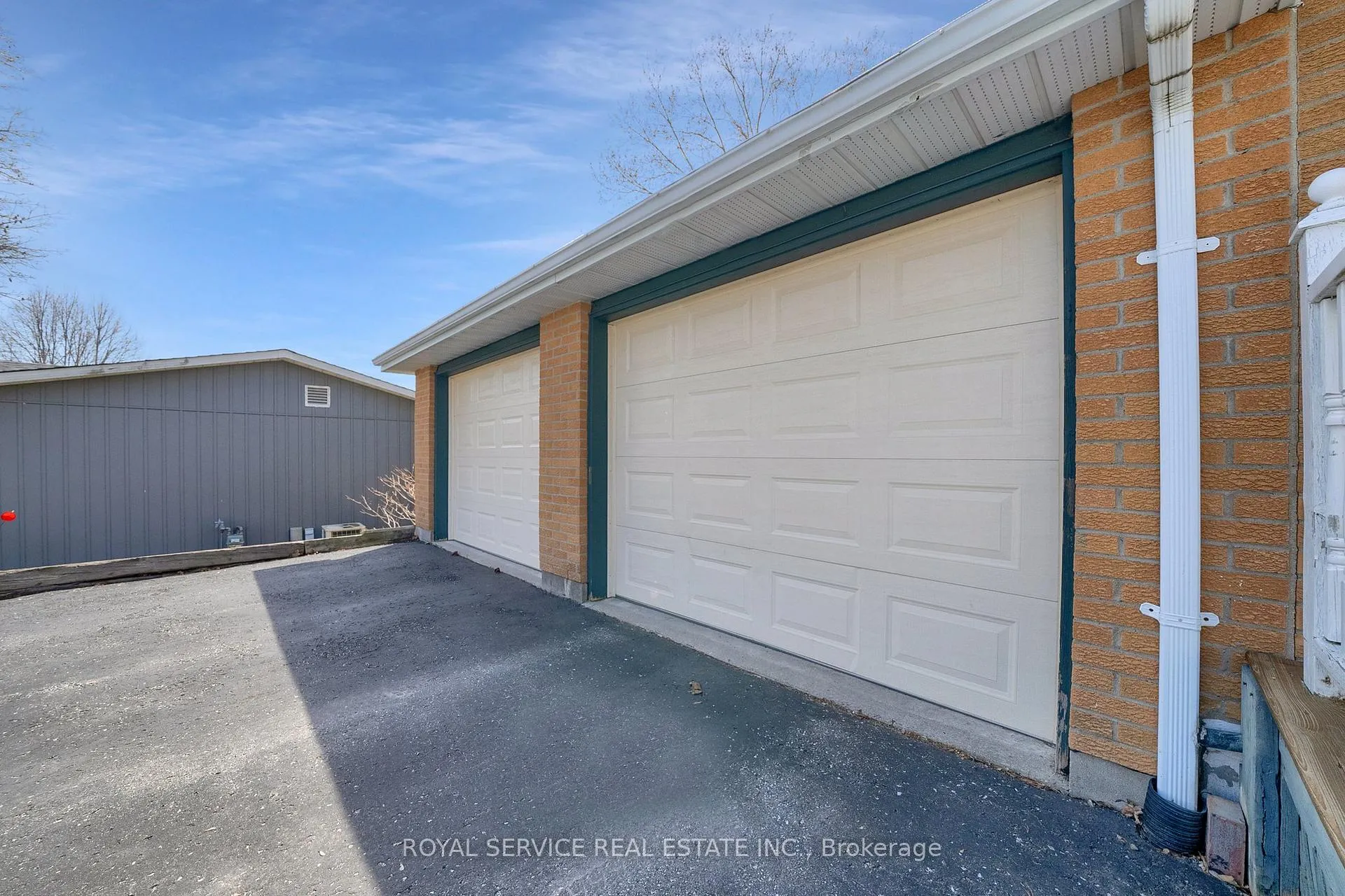 Photo 3 of 57 Peters Pike Road, Clarington, Orono — HOMEH