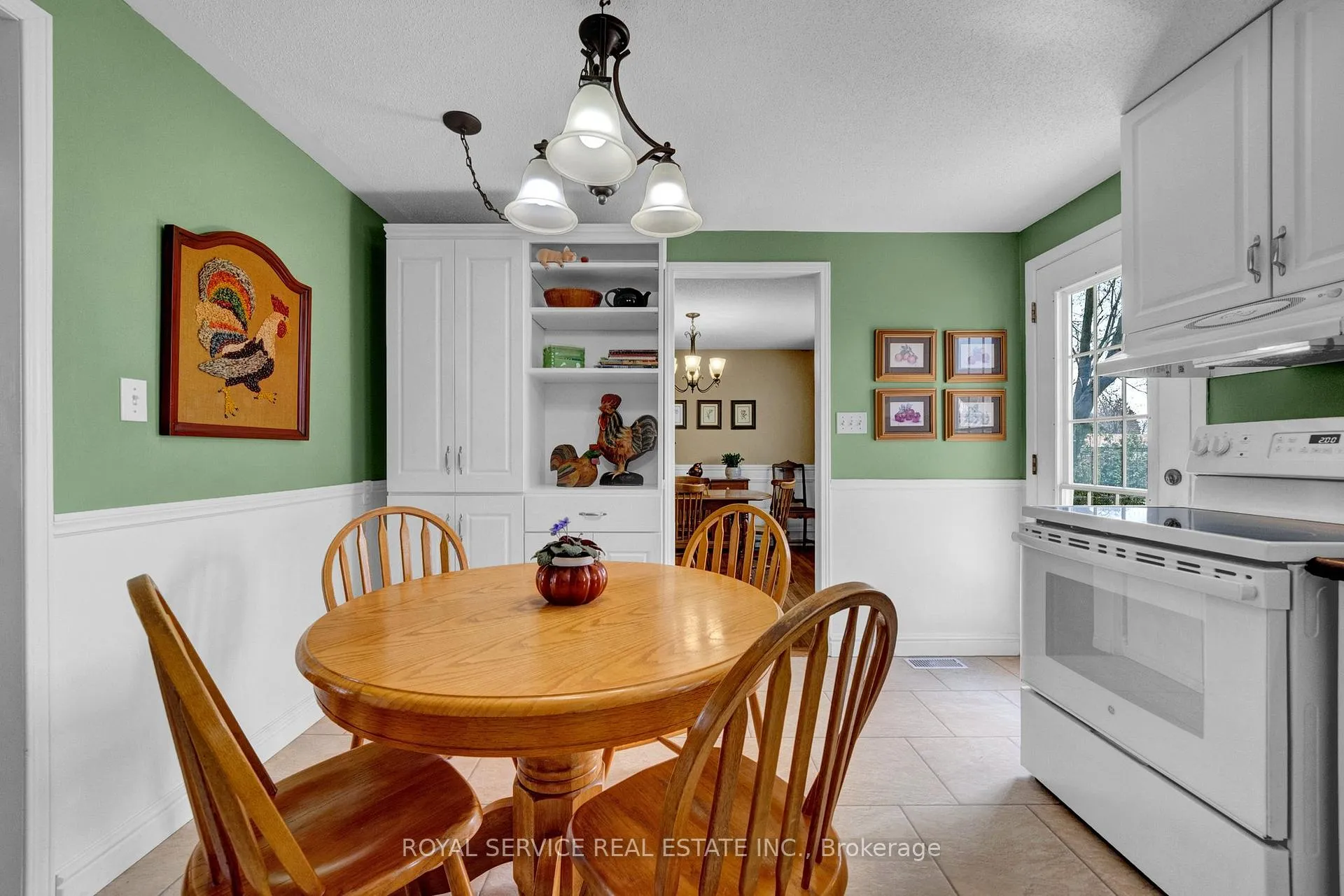 Photo 8 of 57 Peters Pike Road, Clarington, Orono — HOMEH