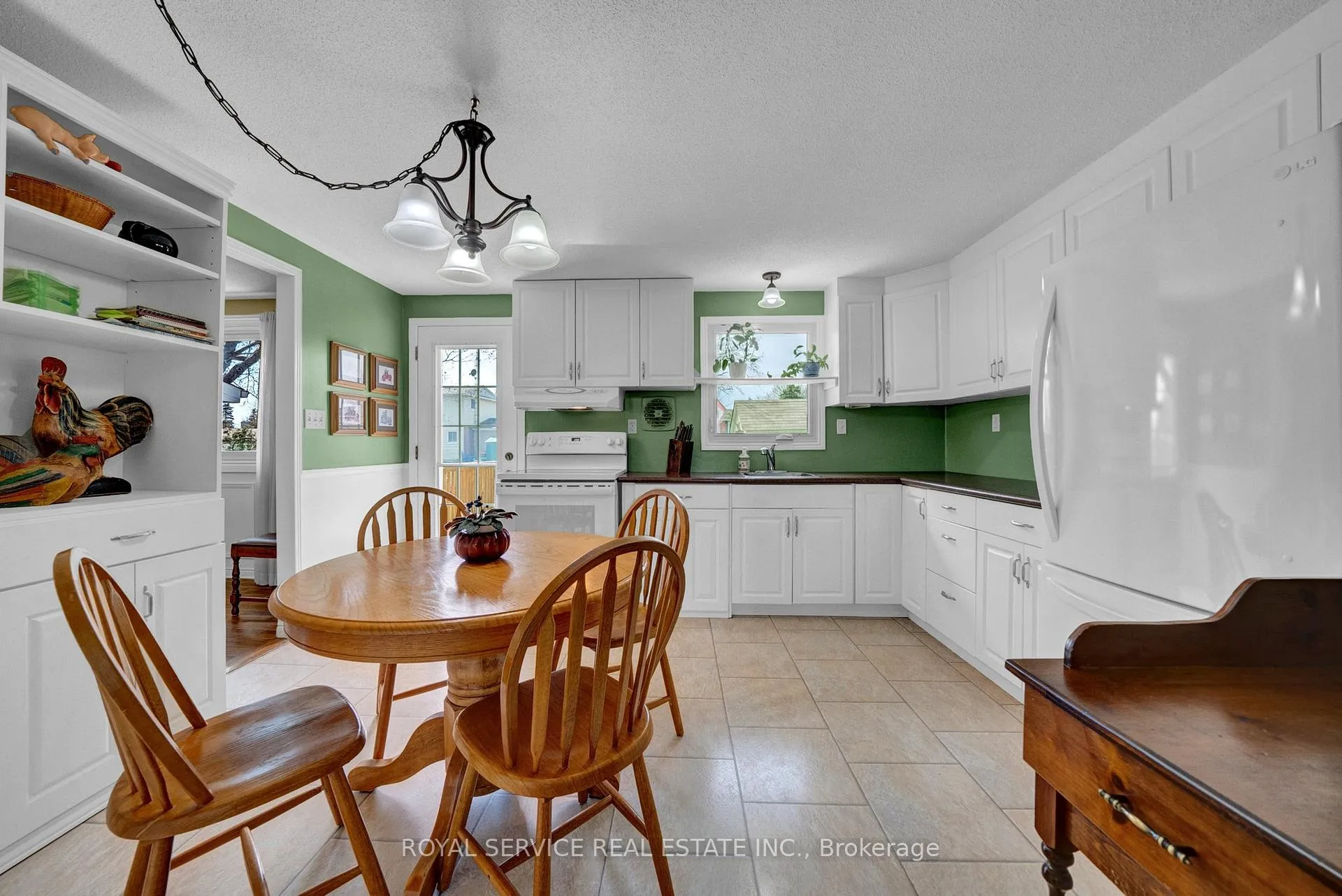 Photo 10 of 57 Peters Pike Road, Clarington, Orono — HOMEH