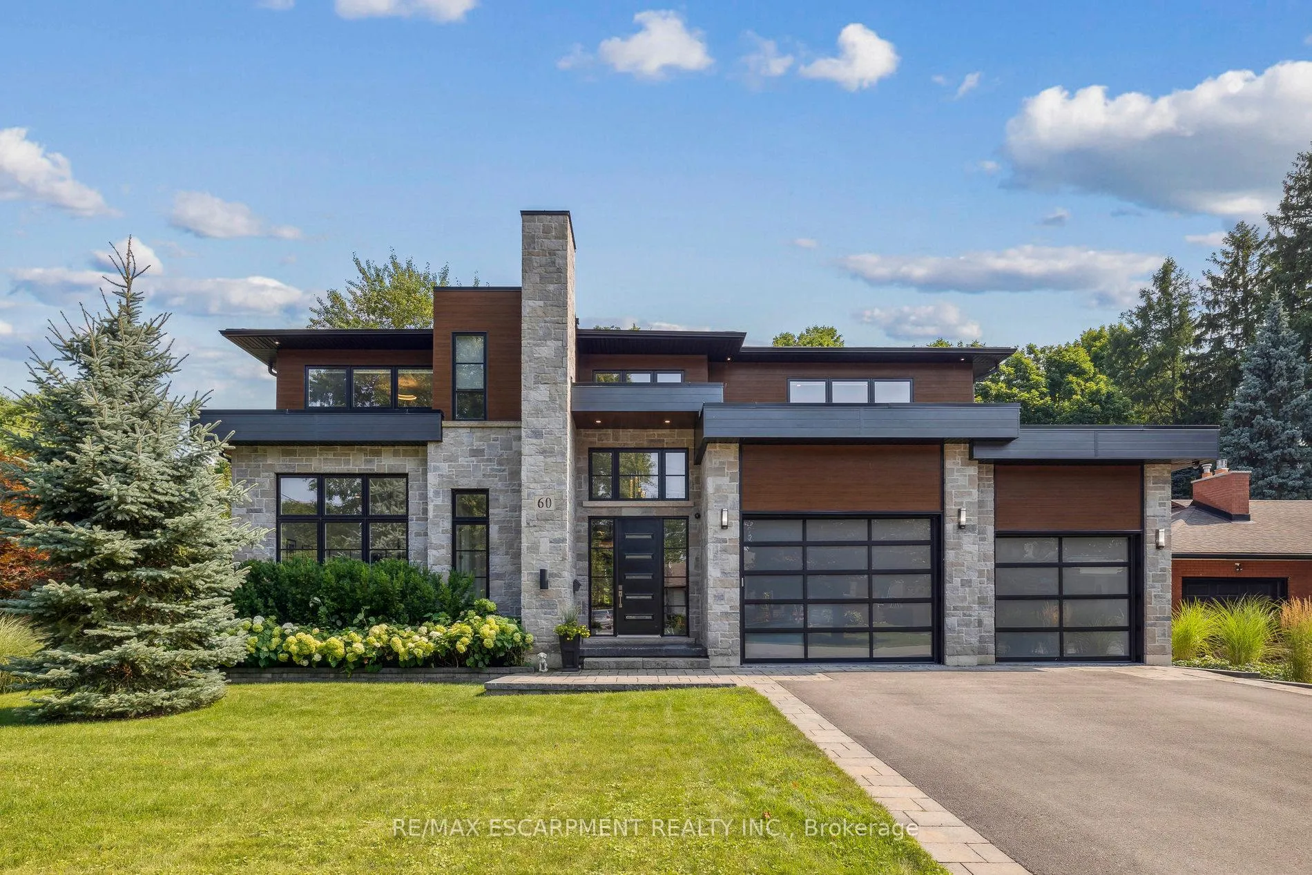 Photo 1 of 60 Garden Avenue, Hamilton, Ancaster — HOMEH