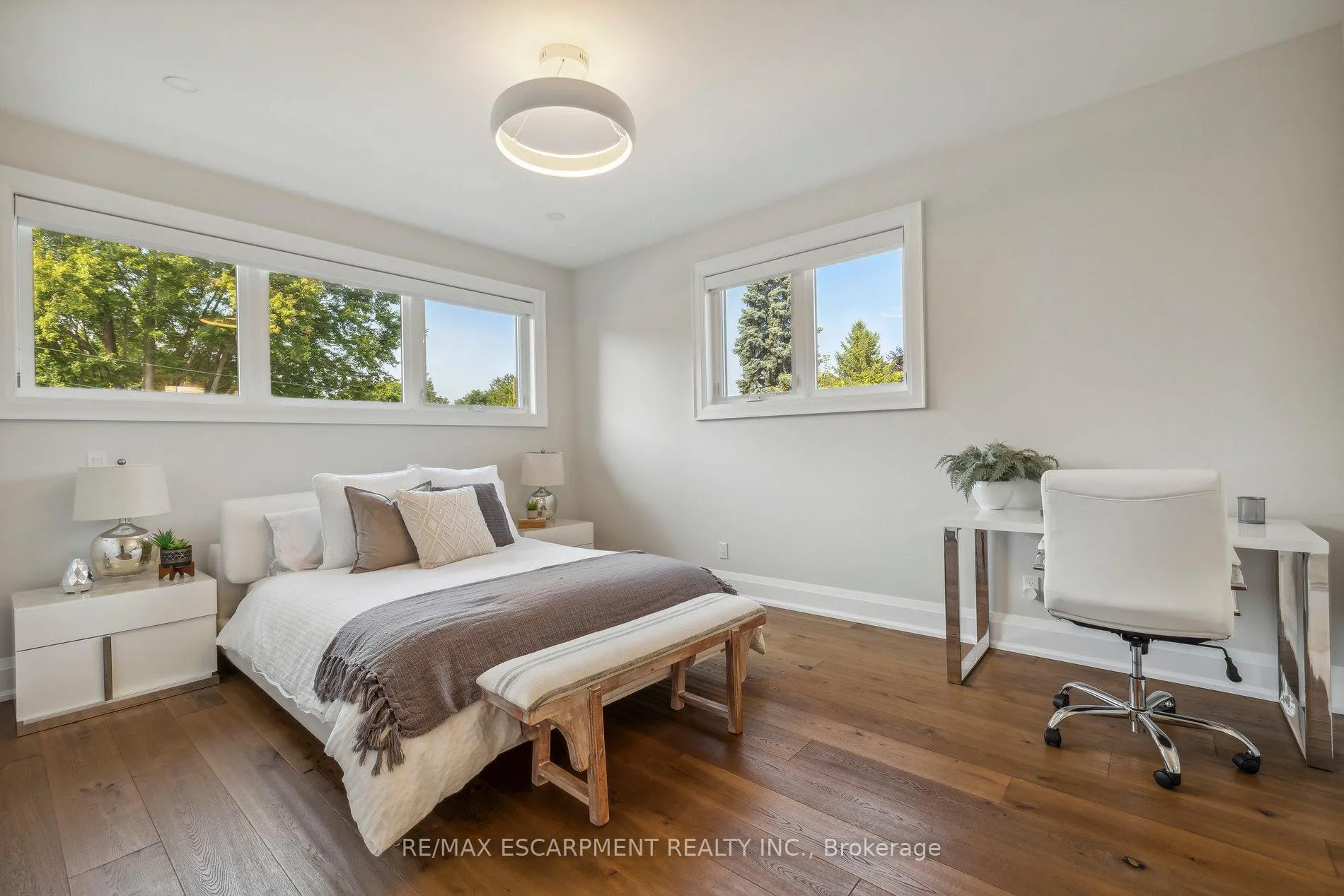 Photo 28 of 60 Garden Avenue, Hamilton, Ancaster — HOMEH