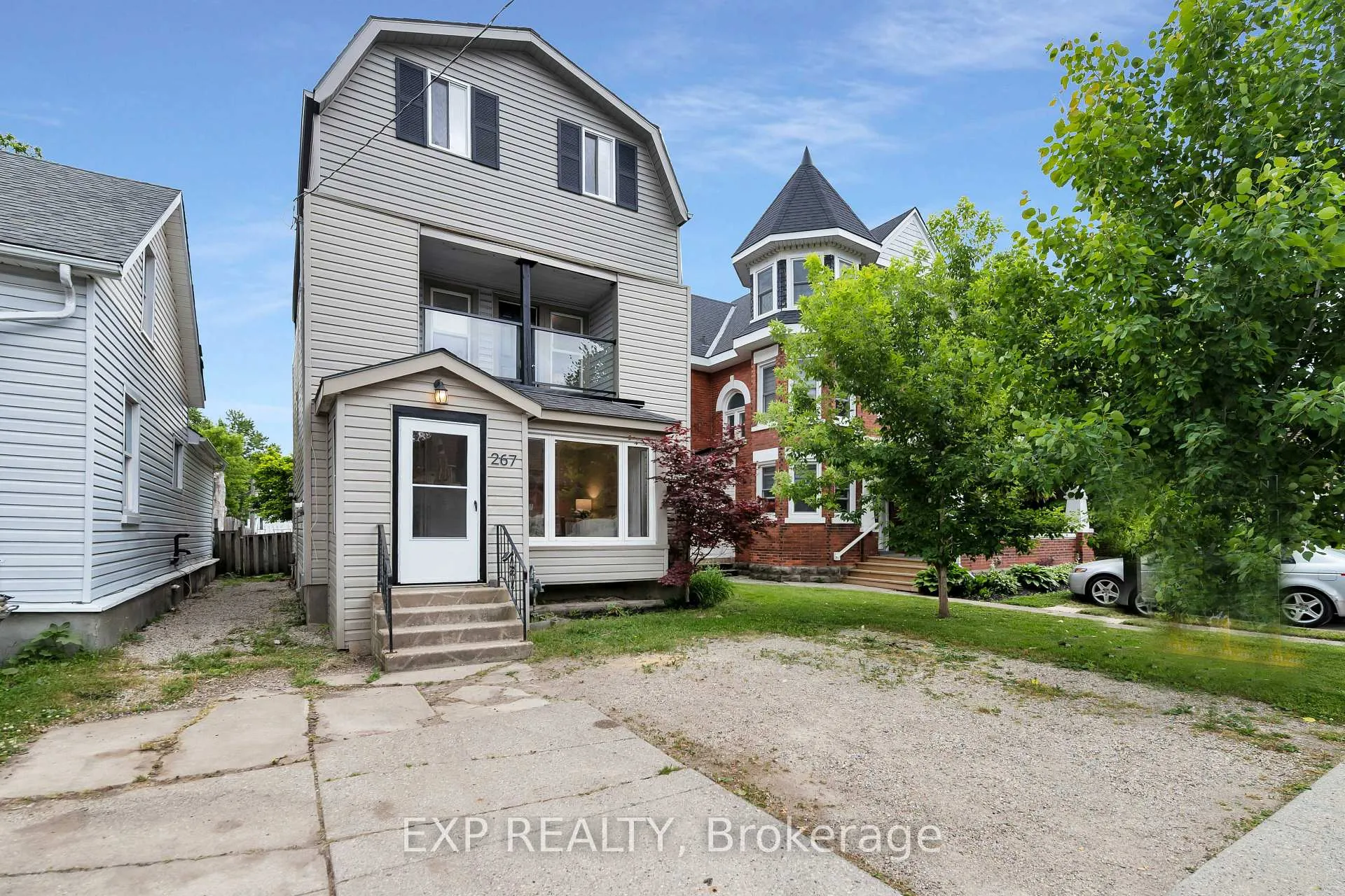 Photo 4 of 267 Front Street, Stratford — HOMEH