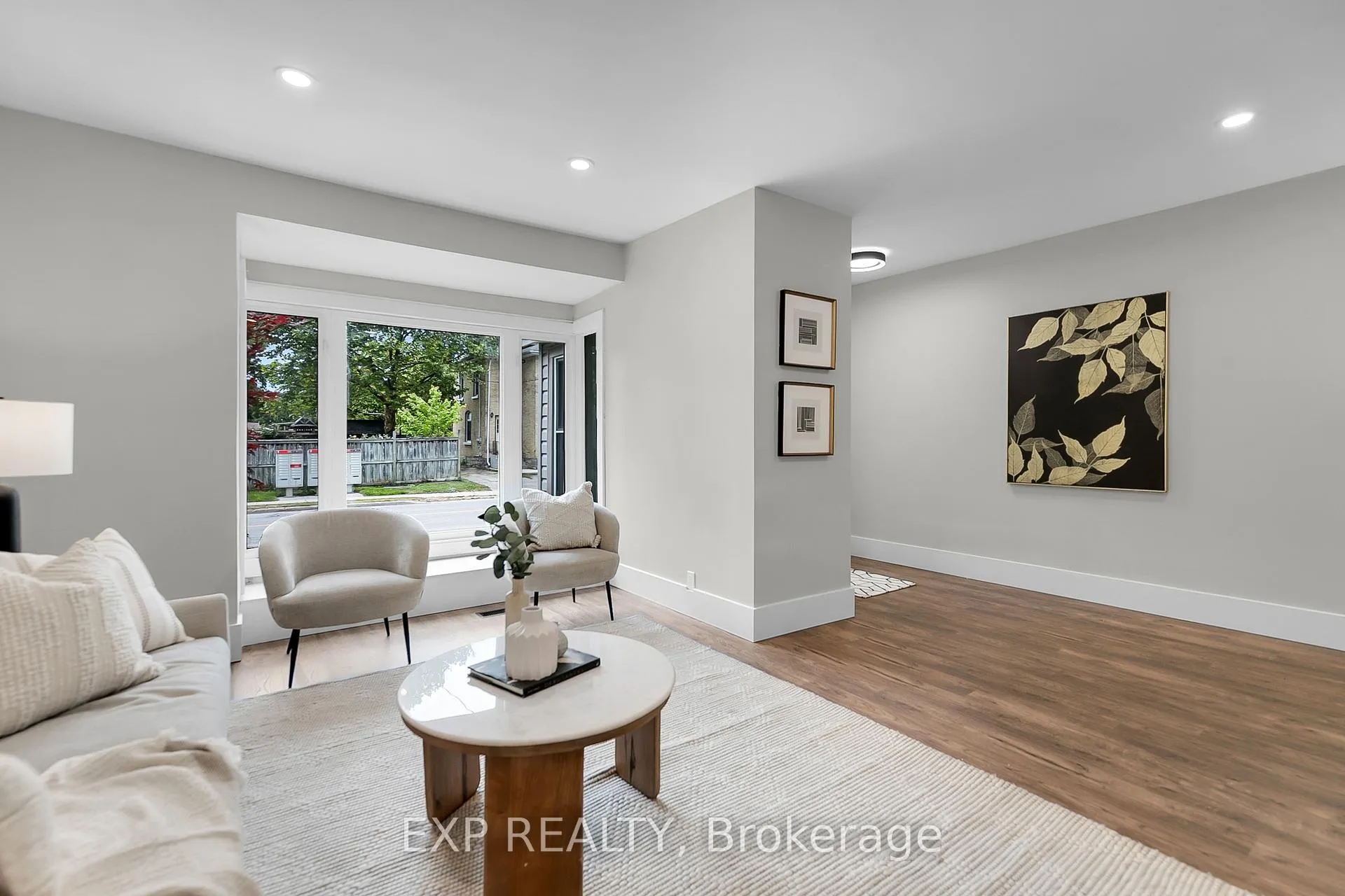 Photo 7 of 267 Front Street, Stratford — HOMEH