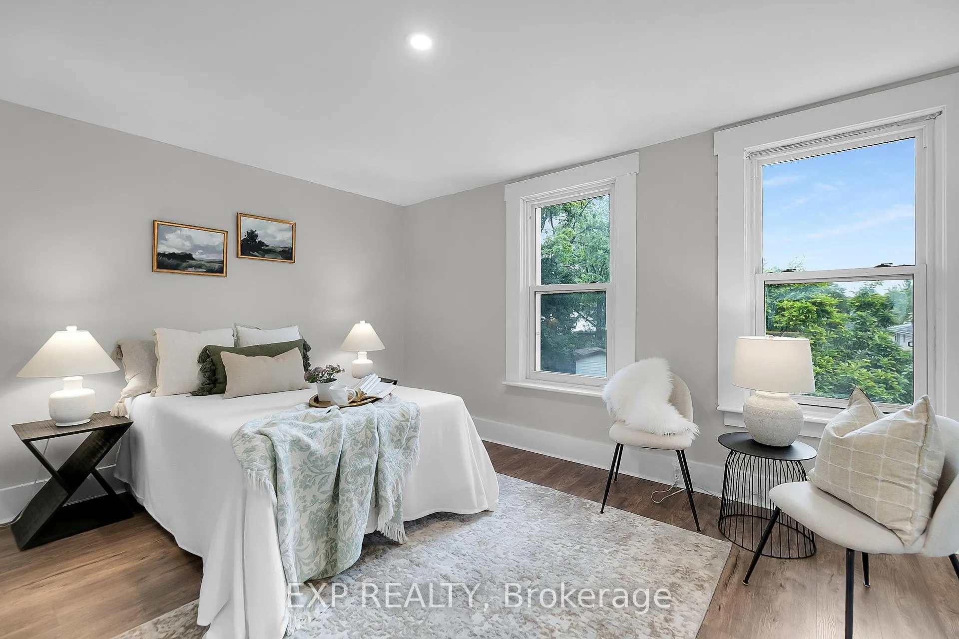 Photo 19 of 267 Front Street, Stratford — HOMEH