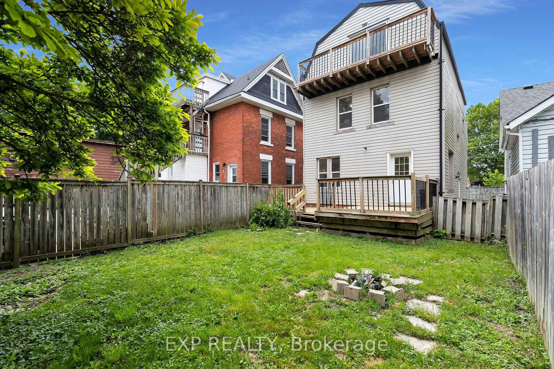 Photo 34 of 267 Front Street, Stratford — HOMEH