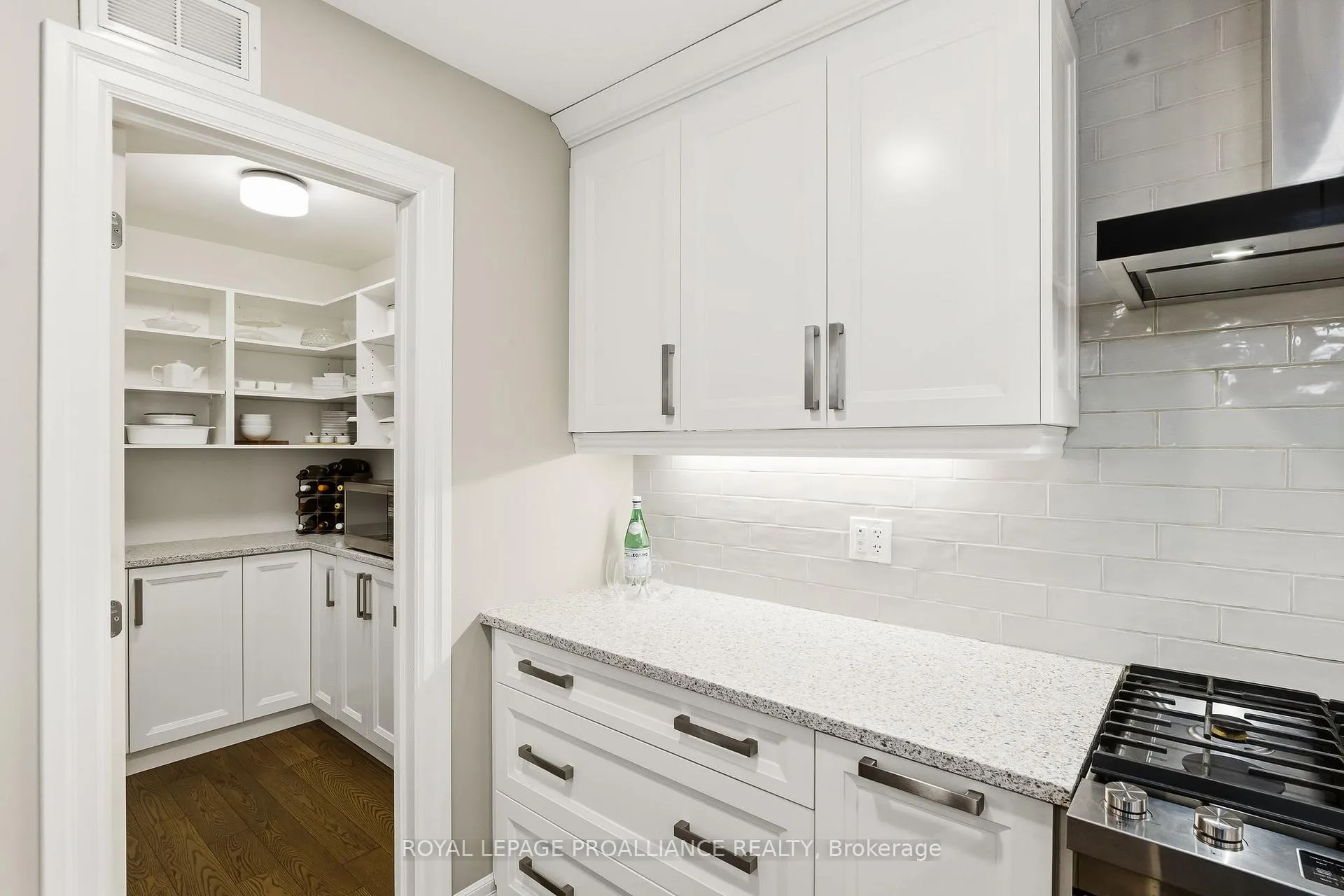Photo 13 of 45 Castle Ridge, Brighton — HOMEH