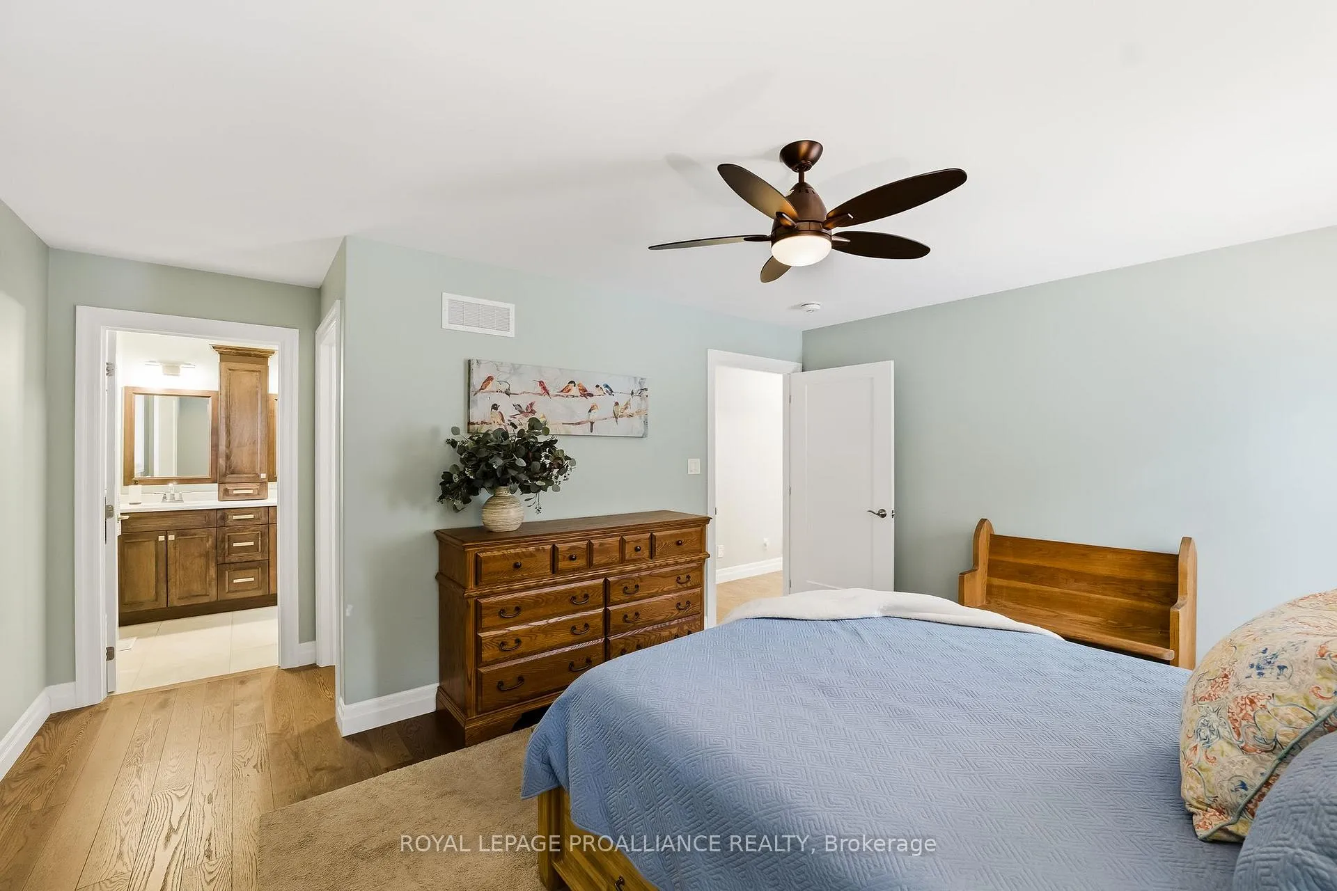 Photo 20 of 45 Castle Ridge, Brighton — HOMEH