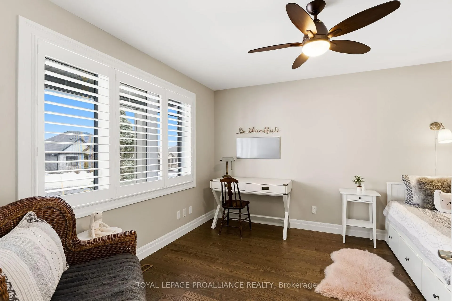 Photo 23 of 45 Castle Ridge, Brighton — HOMEH