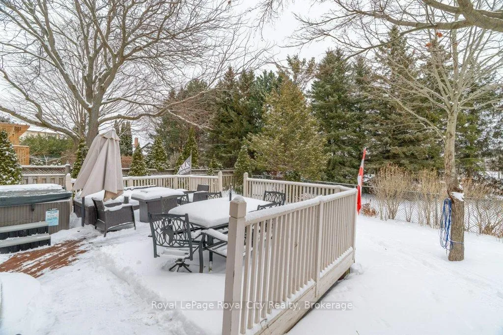 Photo 36 of 20 Tanager Drive, Guelph, Kortright Hills — HOMEH