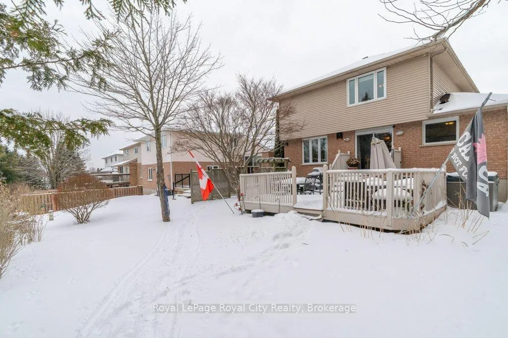 Photo 39 of 20 Tanager Drive, Guelph, Kortright Hills — HOMEH