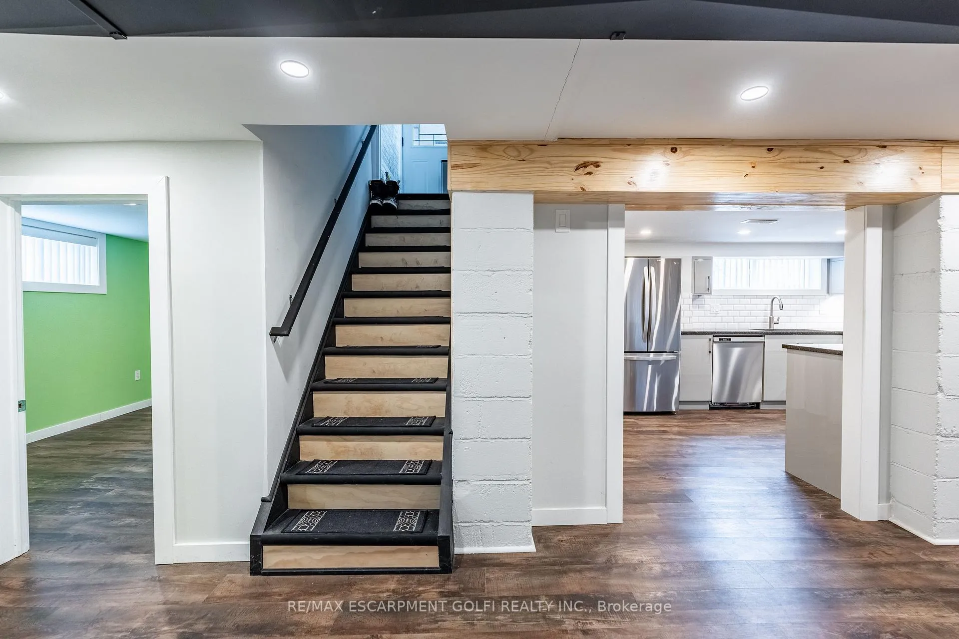 Photo 25 of 119 King Street E, Hamilton, Stoney Creek — HOMEH