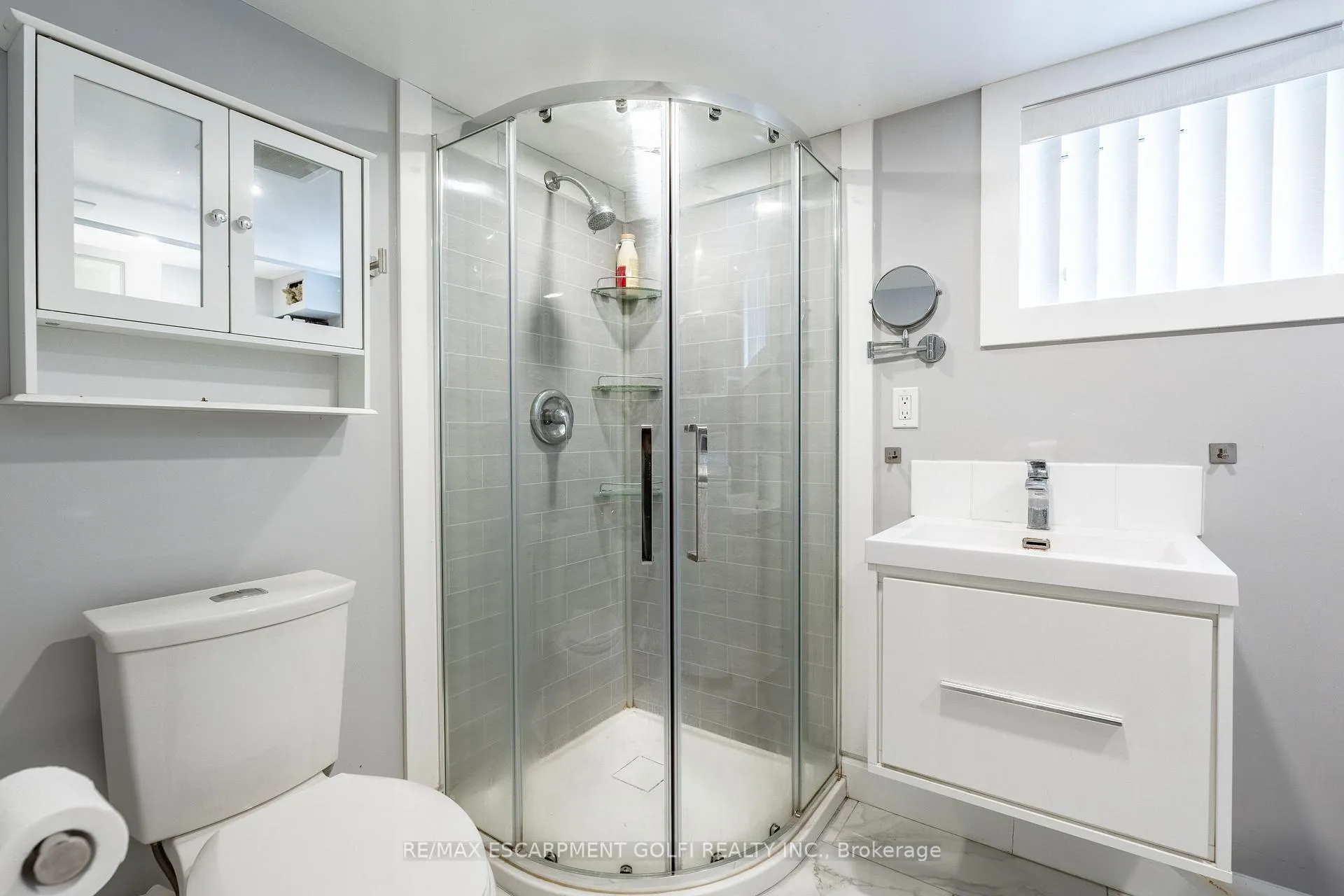 Photo 35 of 119 King Street E, Hamilton, Stoney Creek — HOMEH