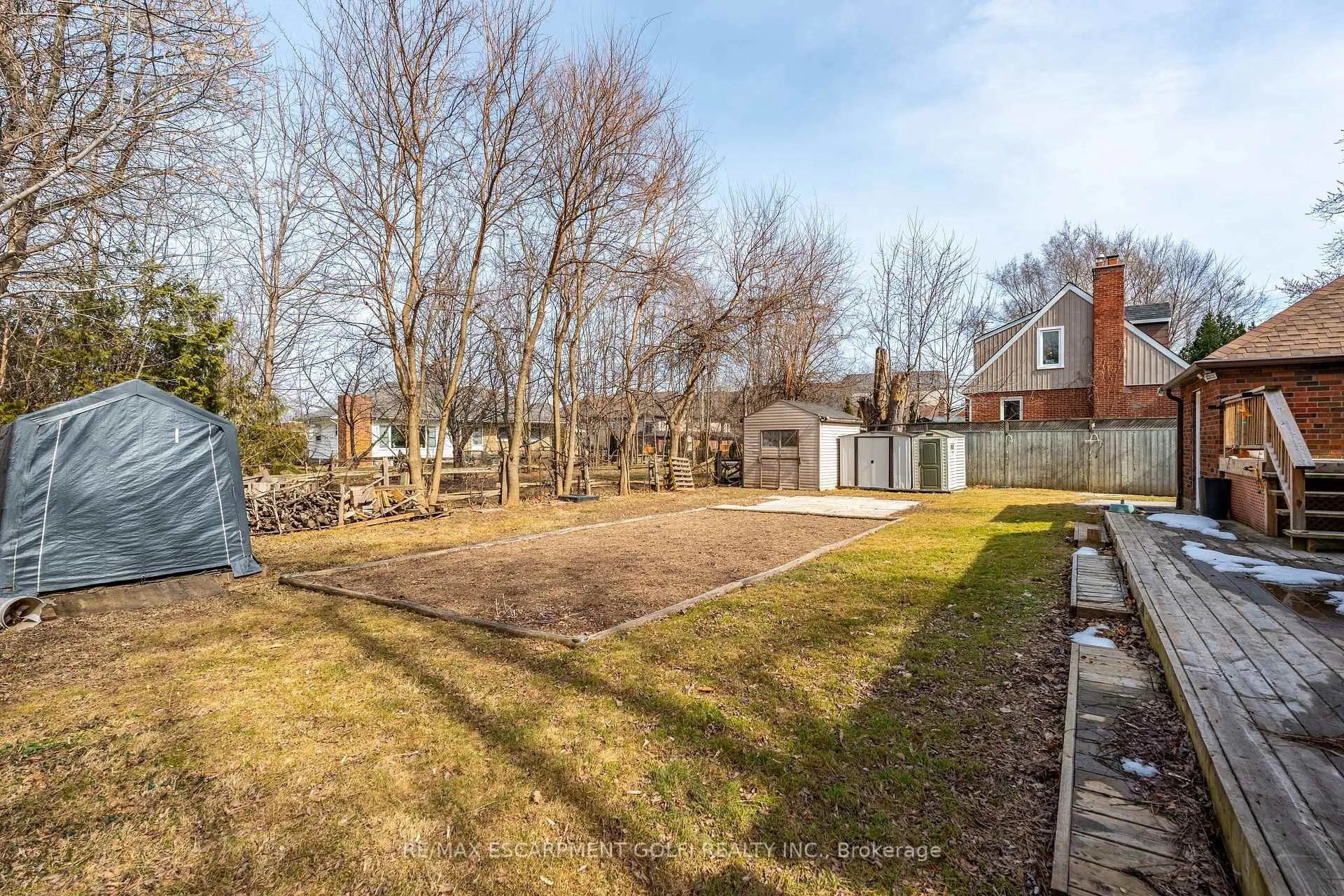Photo 37 of 119 King Street E, Hamilton, Stoney Creek — HOMEH