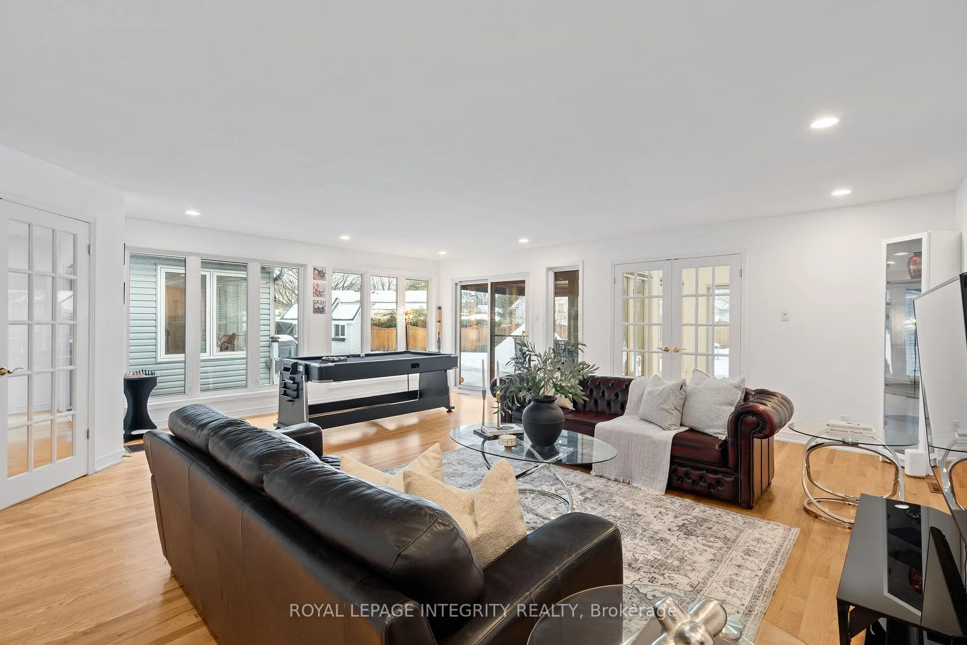 Photo 19 of 16 St Andrews Circle, Ottawa, Kanata - Glencairn/Hazeldean — HOMEH
