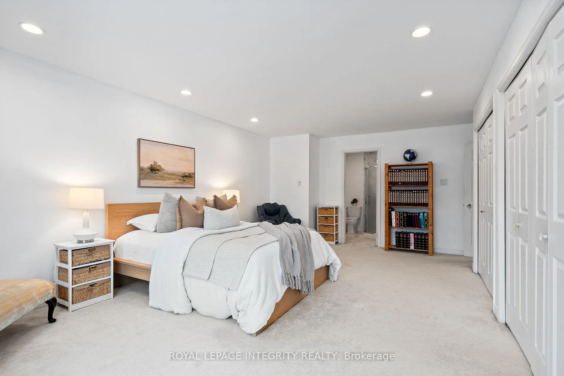 Photo 29 of 16 St Andrews Circle, Ottawa, Kanata - Glencairn/Hazeldean — HOMEH