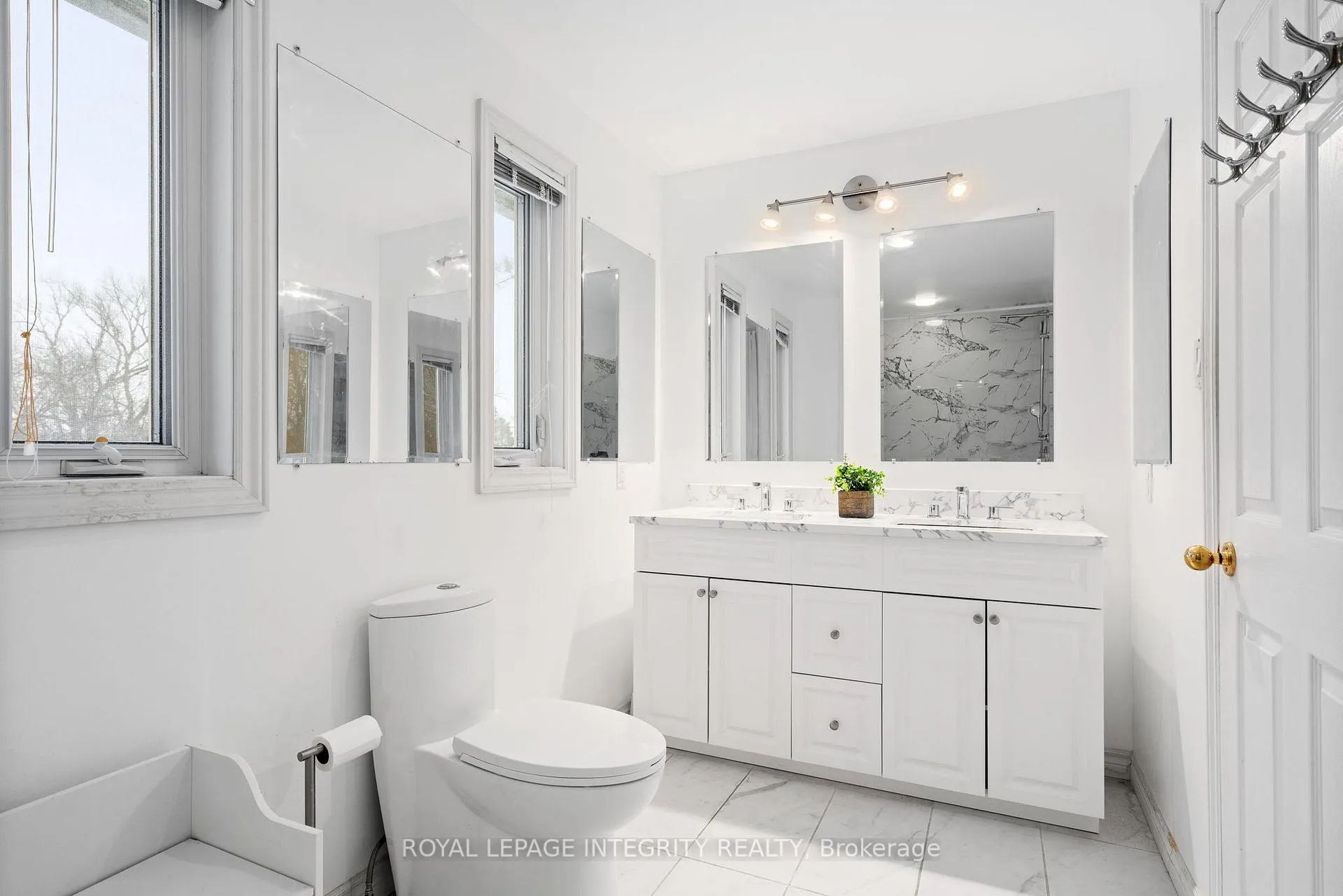 Photo 31 of 16 St Andrews Circle, Ottawa, Kanata - Glencairn/Hazeldean — HOMEH
