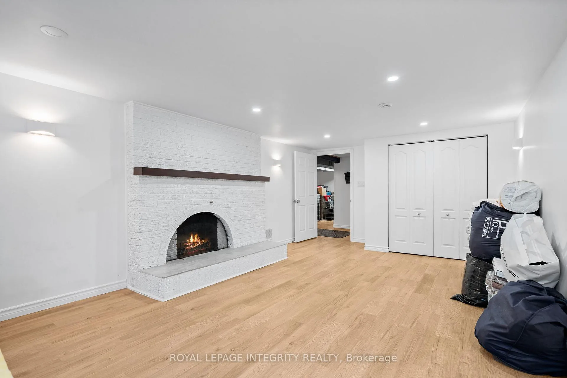 Photo 36 of 16 St Andrews Circle, Ottawa, Kanata - Glencairn/Hazeldean — HOMEH