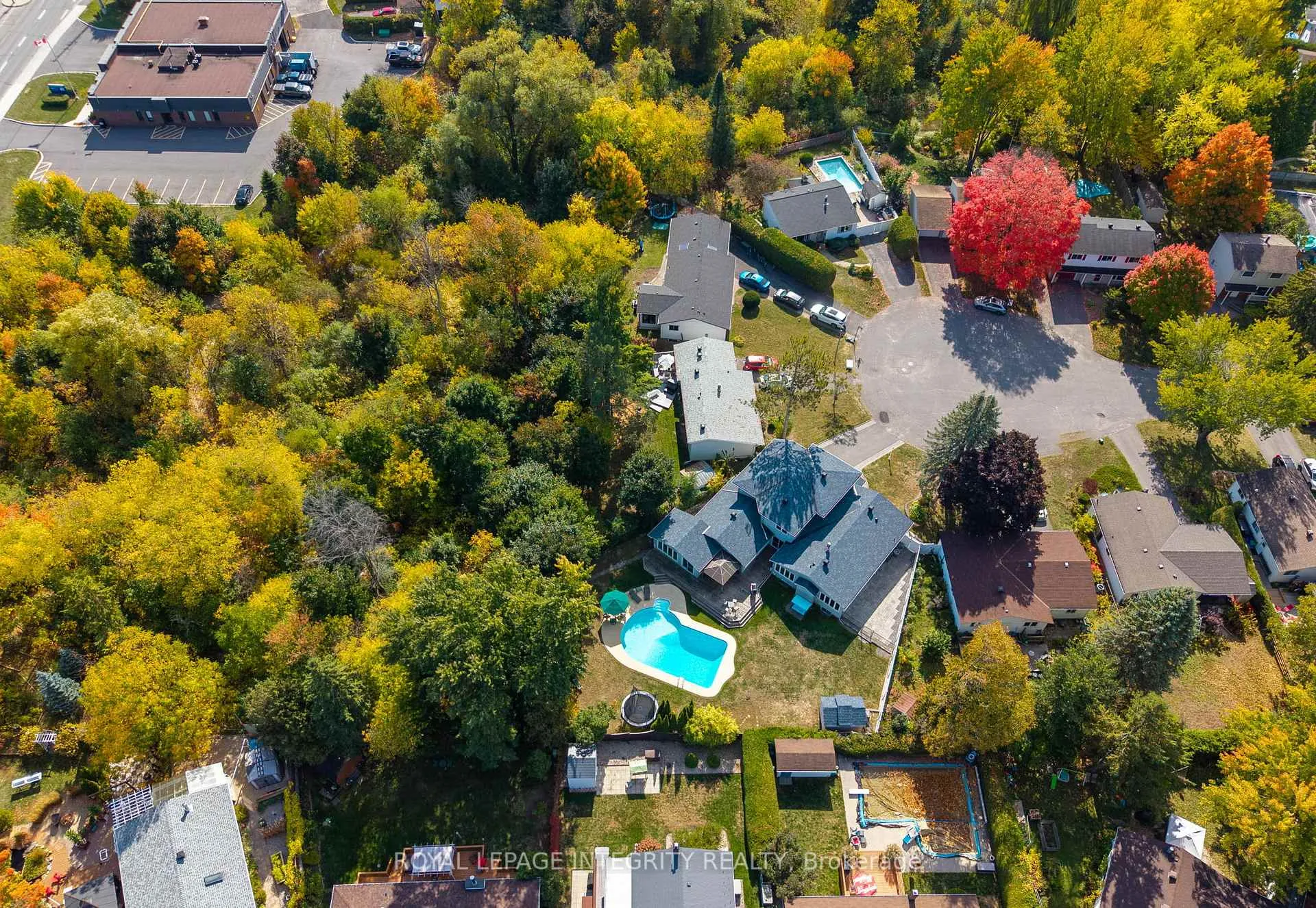 Photo 47 of 16 St Andrews Circle, Ottawa, Kanata - Glencairn/Hazeldean — HOMEH