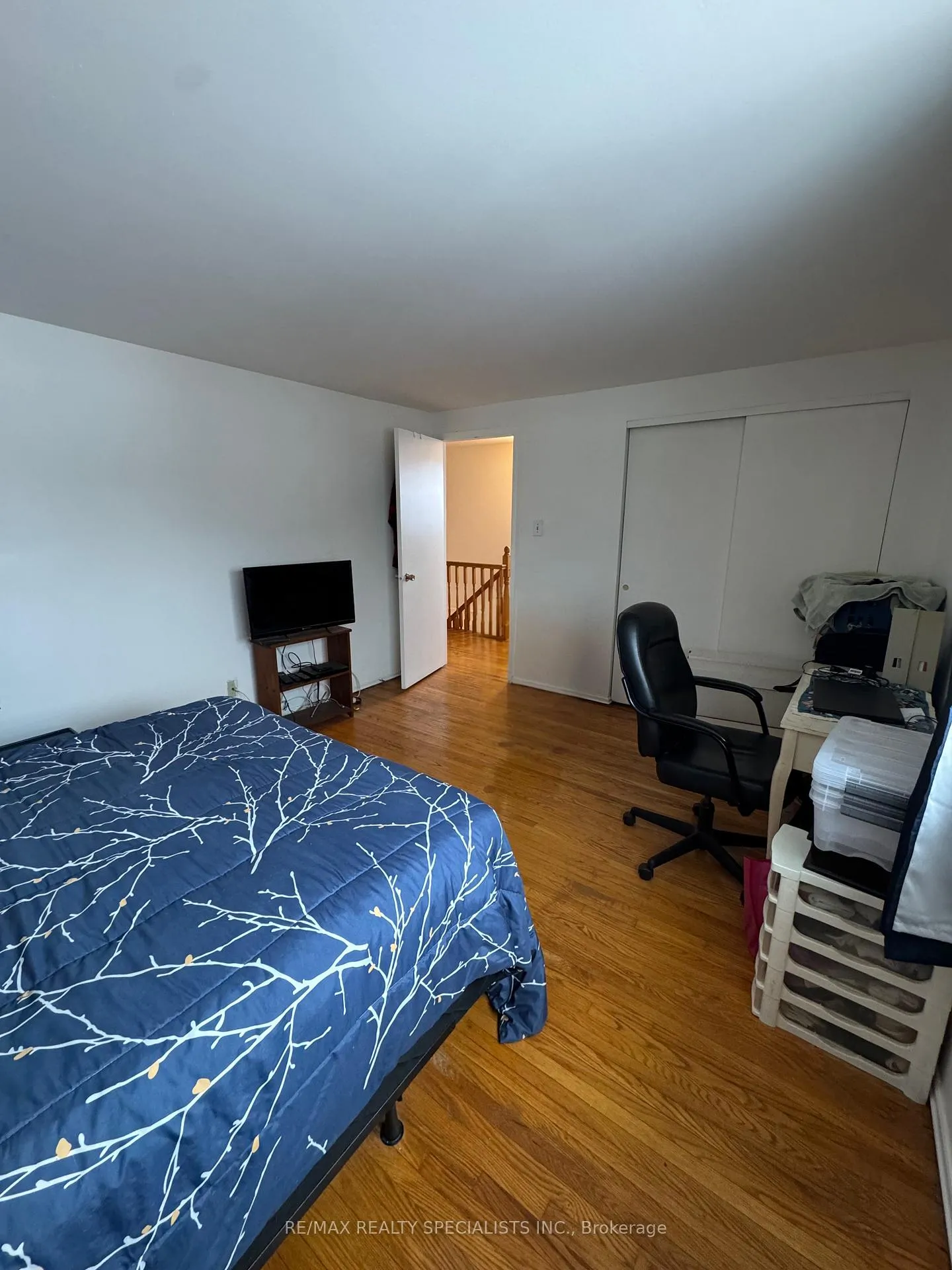 Photo 3 of 53 Fallingdale Crescent, Brampton, Southgate — HOMEH