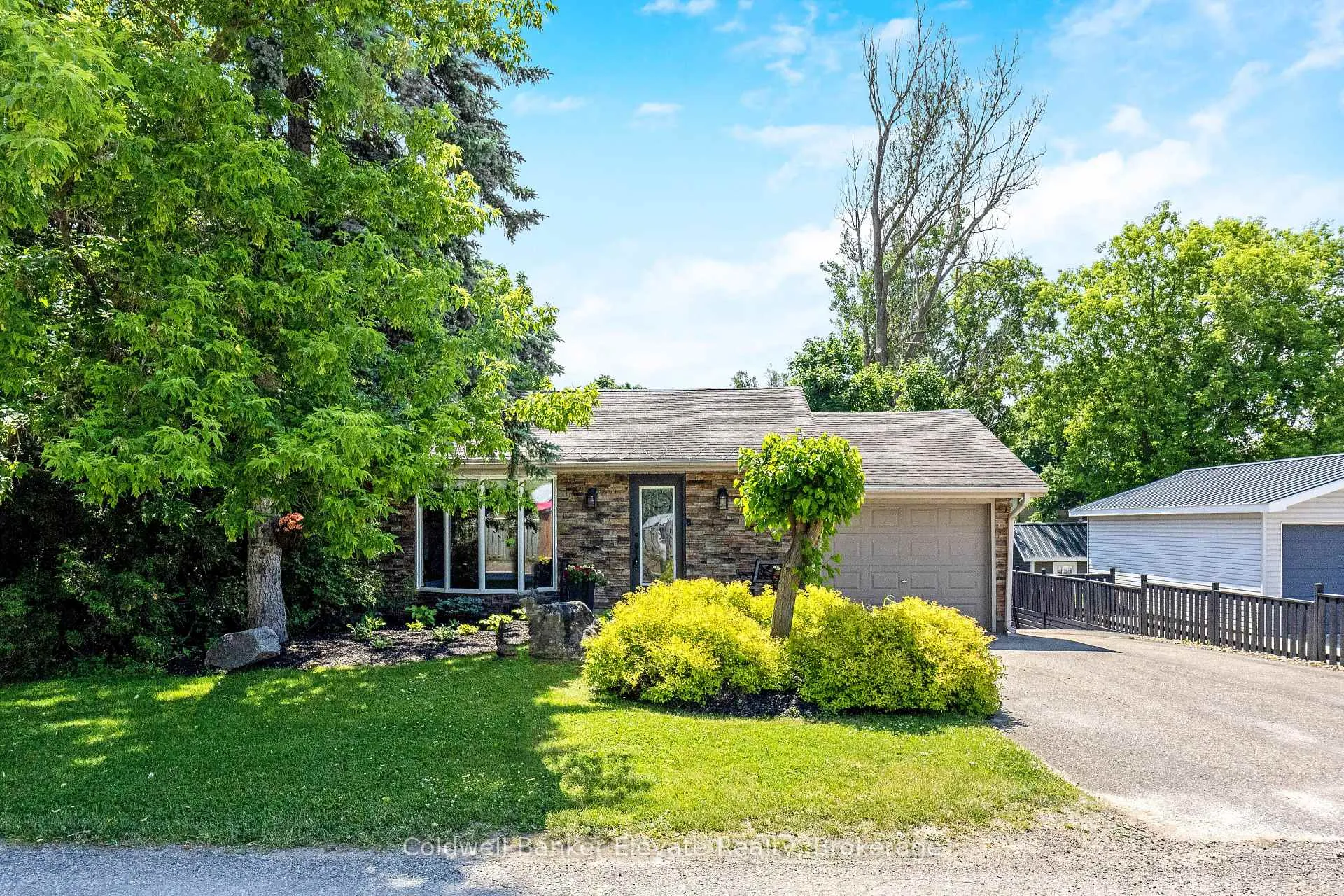Photo 6 of 3 Lorne Street, Erin, Hillsburgh — HOMEH