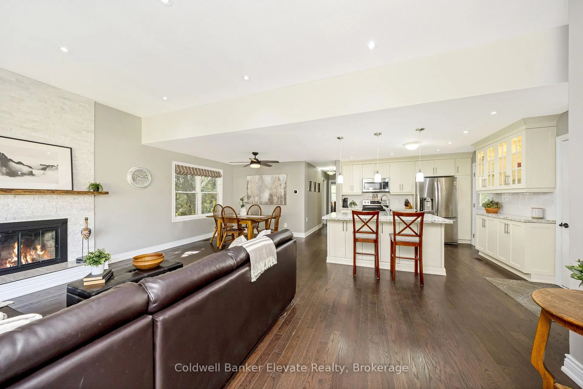 Photo 8 of 3 Lorne Street, Erin, Hillsburgh — HOMEH
