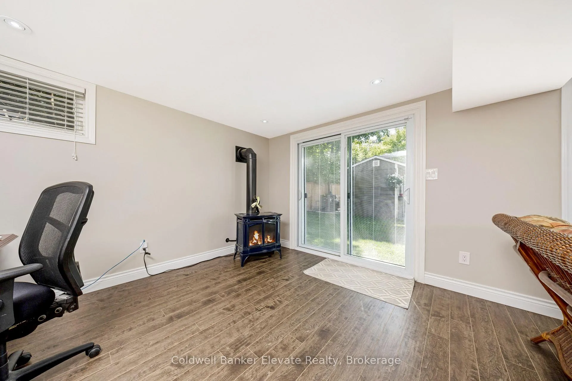 Photo 34 of 3 Lorne Street, Erin, Hillsburgh — HOMEH