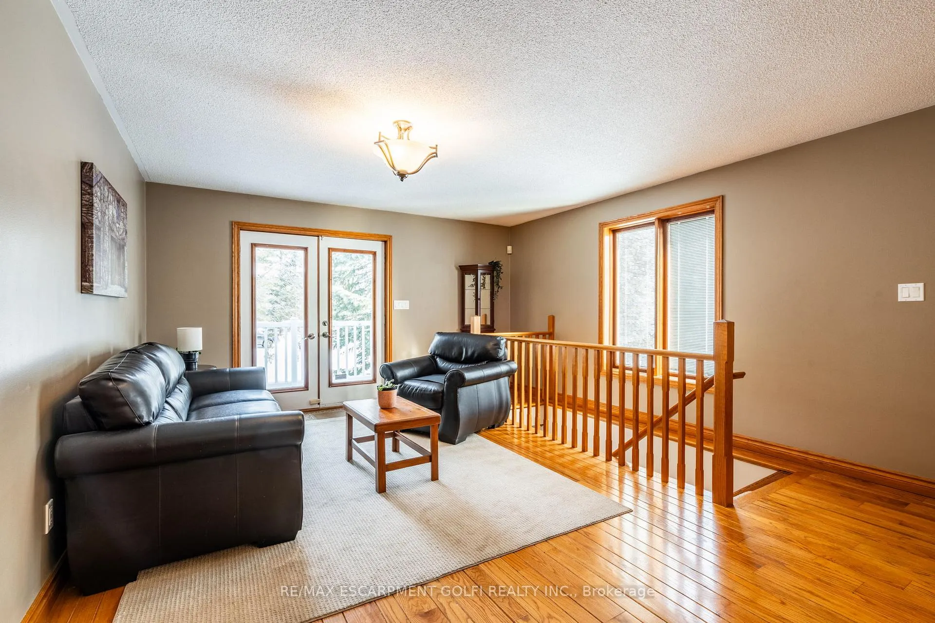 Photo 15 of 112 Rymal Road W, Hamilton, Sheldon — HOMEH