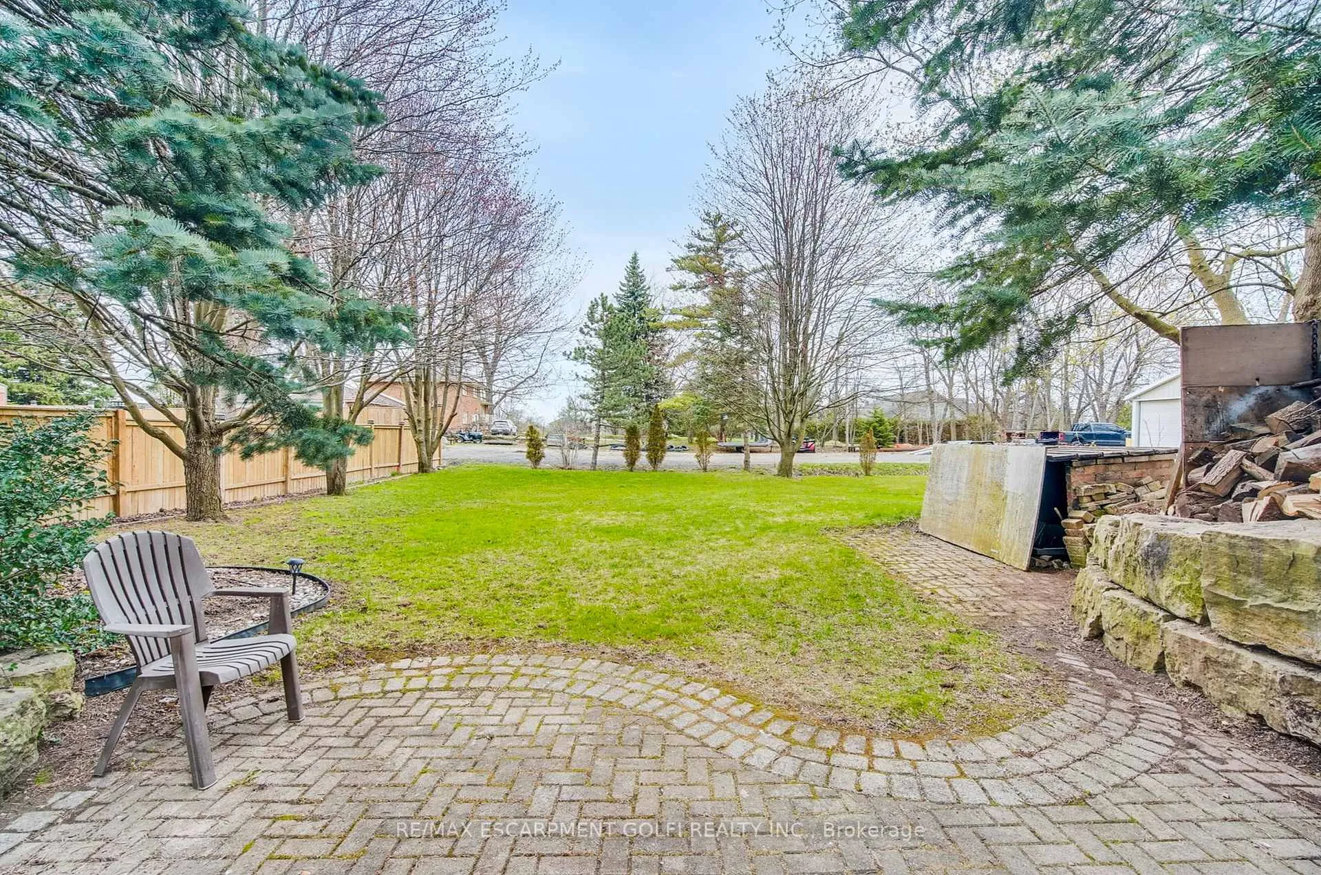 Photo 30 of 112 Rymal Road W, Hamilton, Sheldon — HOMEH