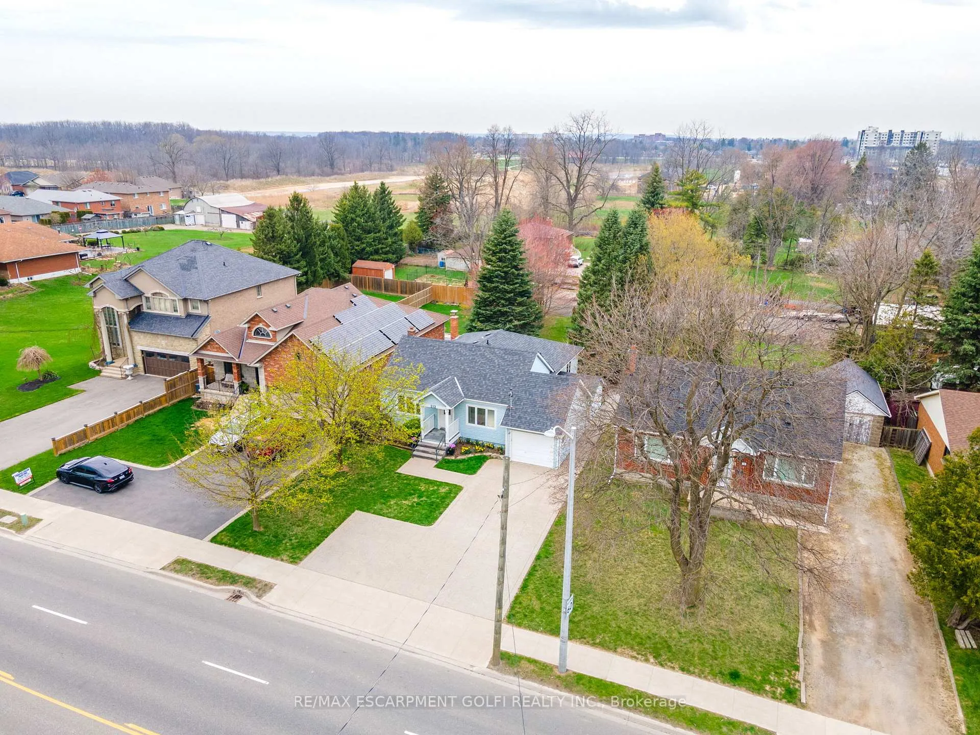 Photo 34 of 112 Rymal Road W, Hamilton, Sheldon — HOMEH
