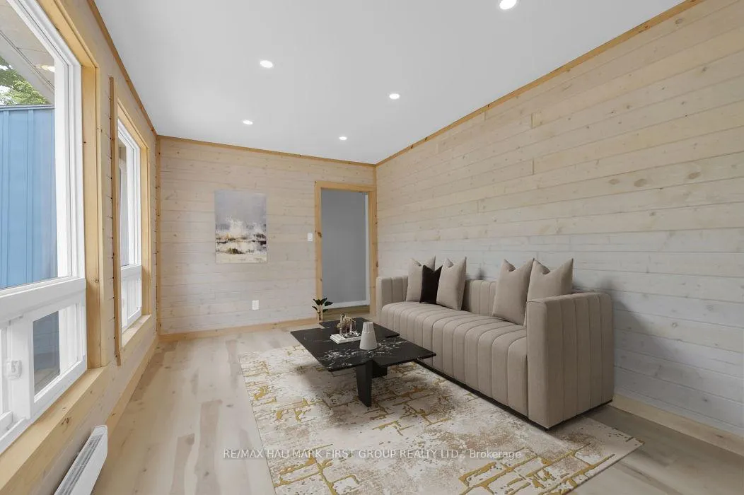 Photo 19 of 94 Tweedsmuir Crescent, Tweed — HOMEH