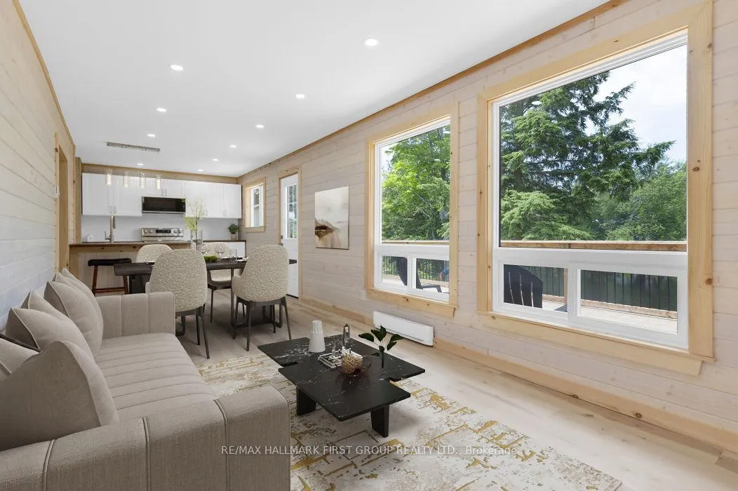 Photo 20 of 94 Tweedsmuir Crescent, Tweed — HOMEH