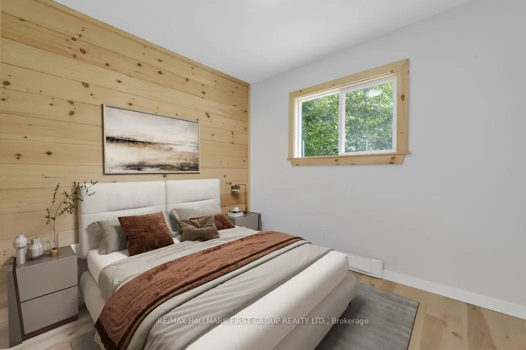 Photo 24 of 94 Tweedsmuir Crescent, Tweed — HOMEH