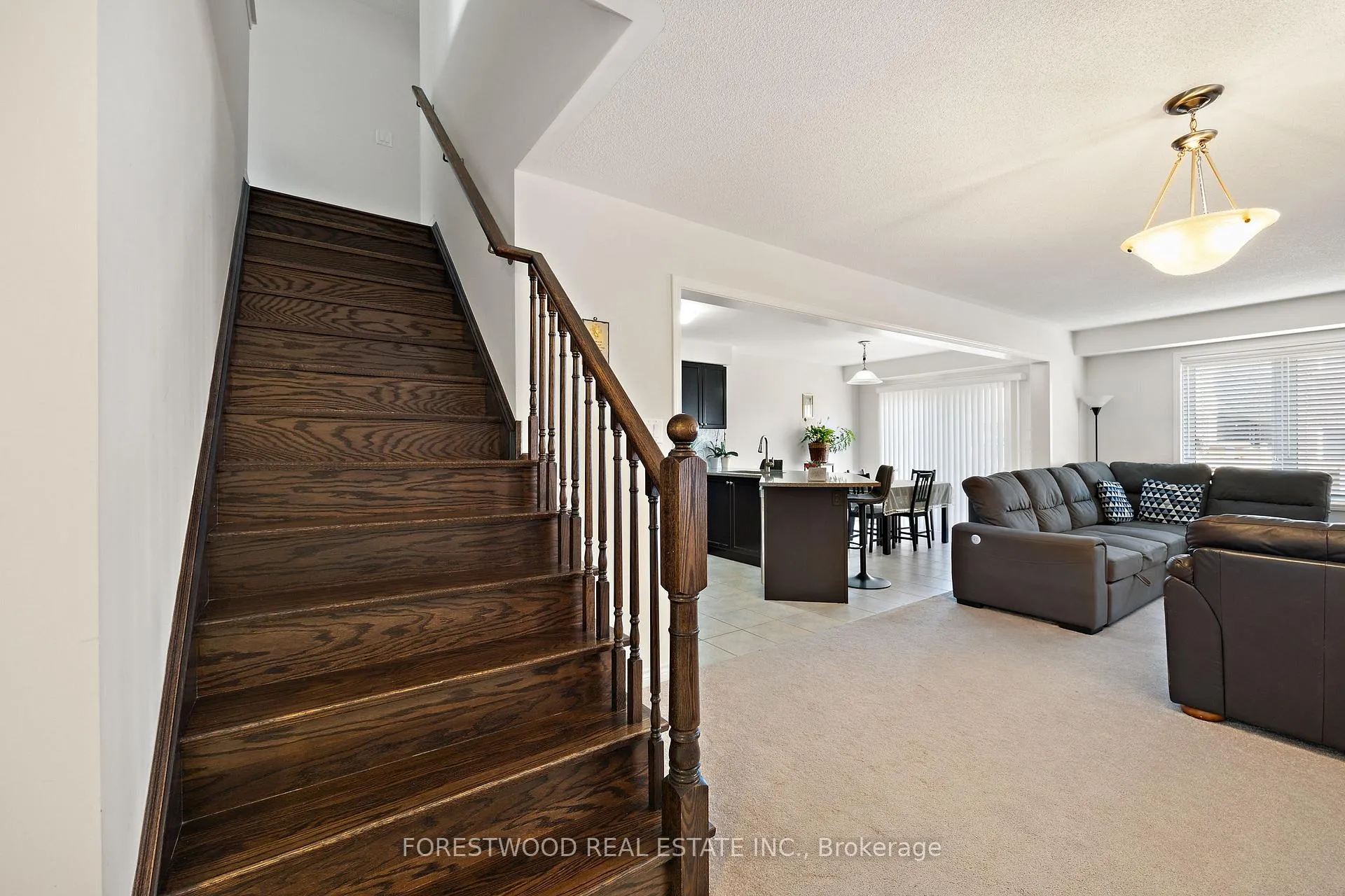 Photo 11 of 93 Enford Crescent, Brampton, Northwest Brampton — HOMEH