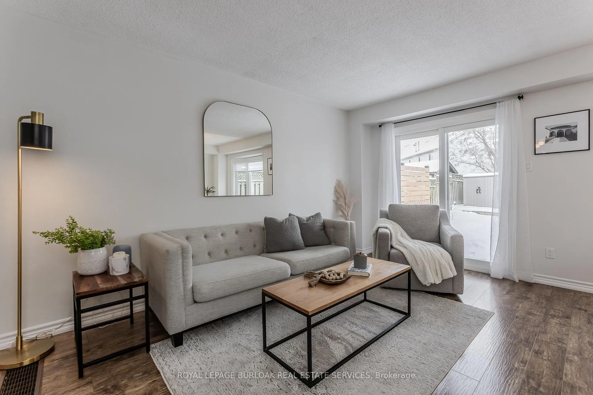 Photo 17 of 12 Thornlodge Drive, Hamilton, Waterdown — HOMEH